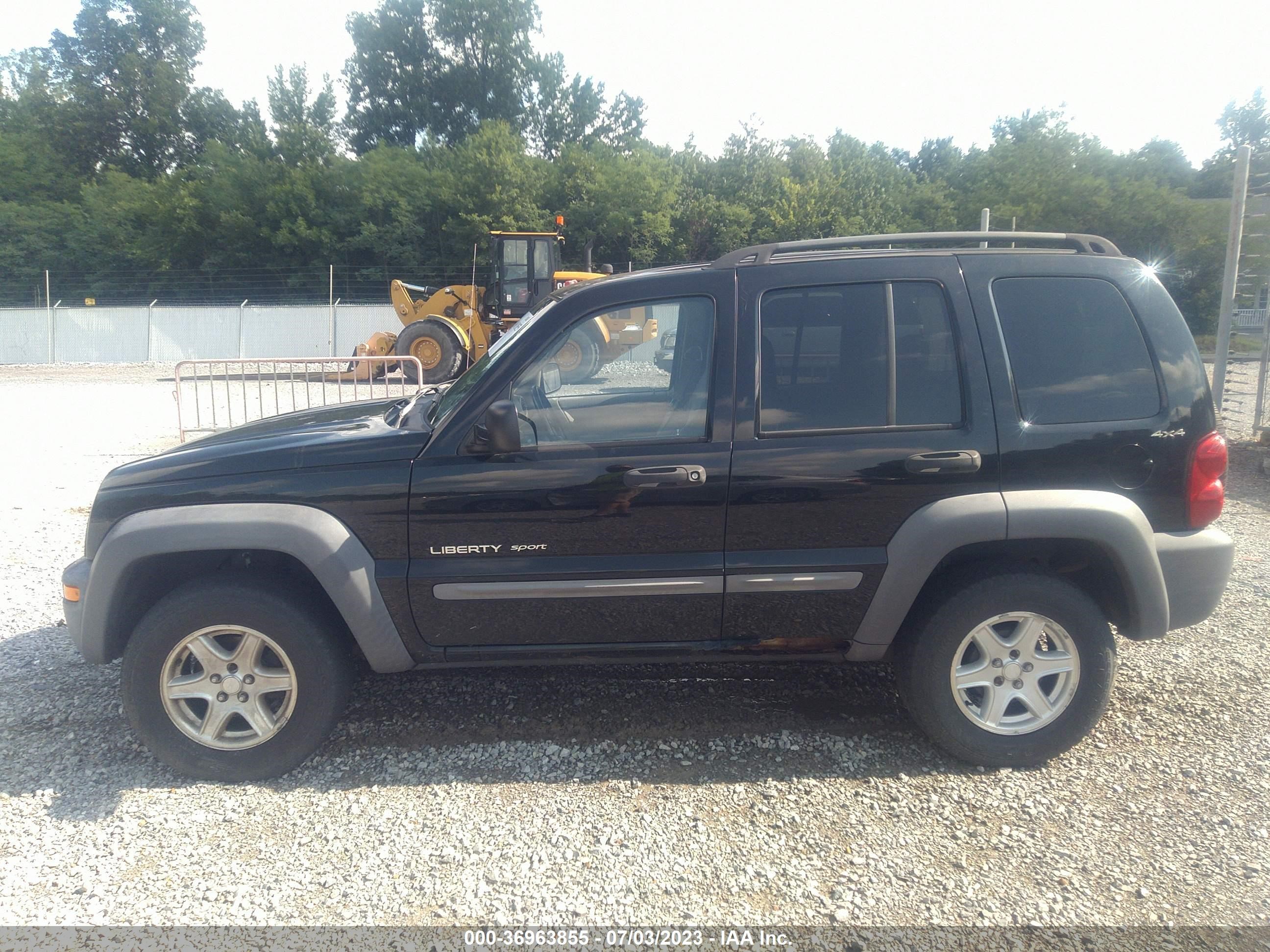 Photo 5 VIN: 1J4GL48KX2W151537 - JEEP LIBERTY (NORTH AMERICA) 