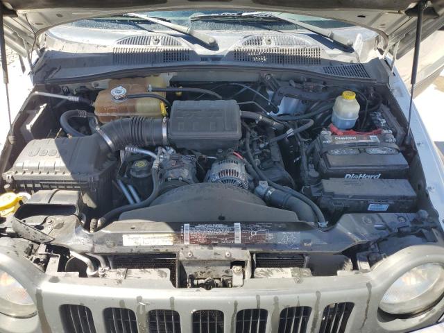 Photo 10 VIN: 1J4GL48KX3W557240 - JEEP LIBERTY 