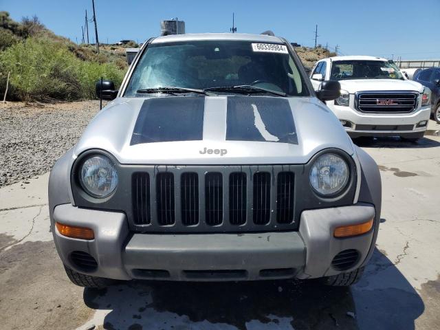 Photo 4 VIN: 1J4GL48KX3W557240 - JEEP LIBERTY 