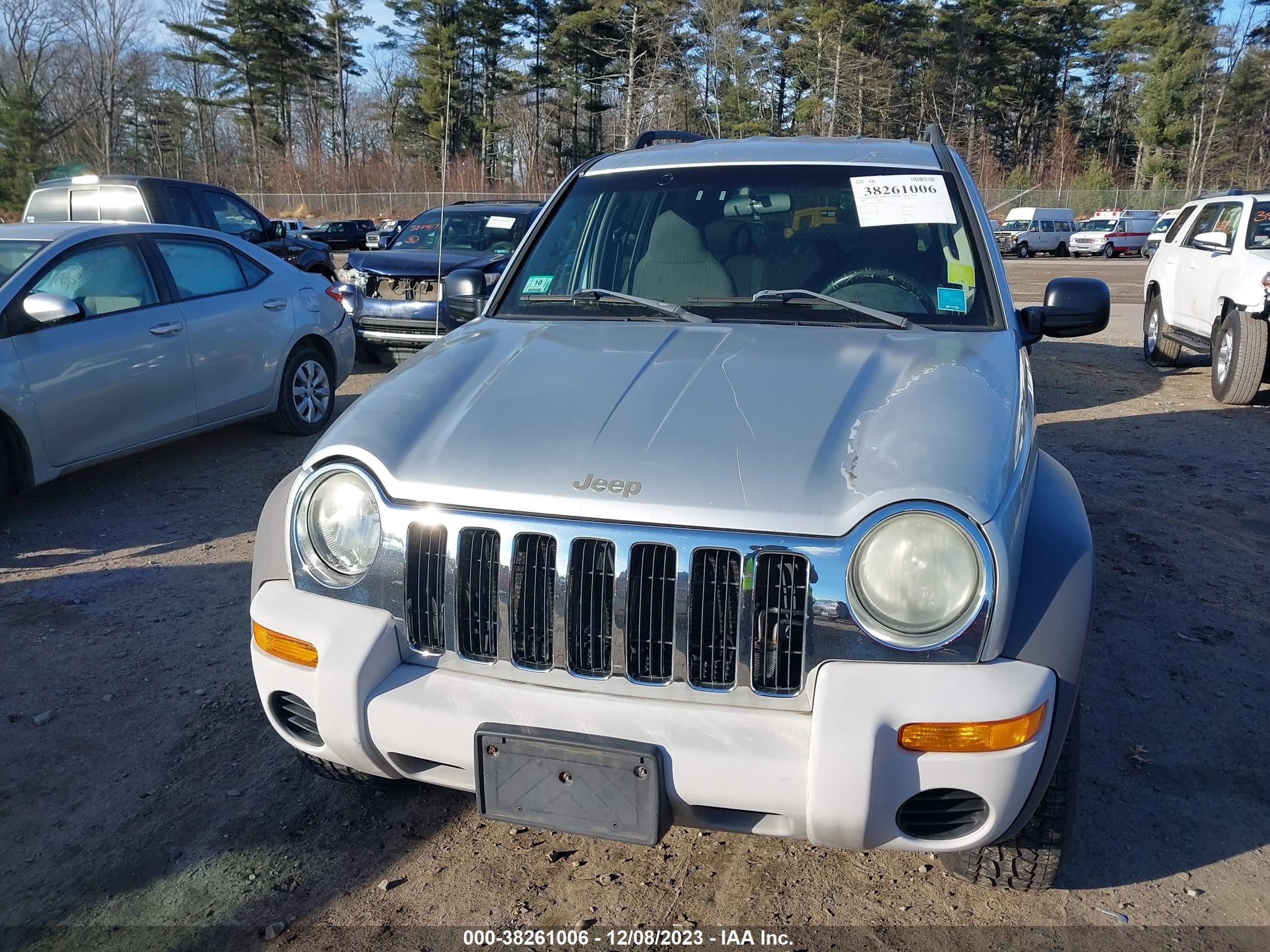 Photo 5 VIN: 1J4GL48KX3W602483 - JEEP LIBERTY (NORTH AMERICA) 