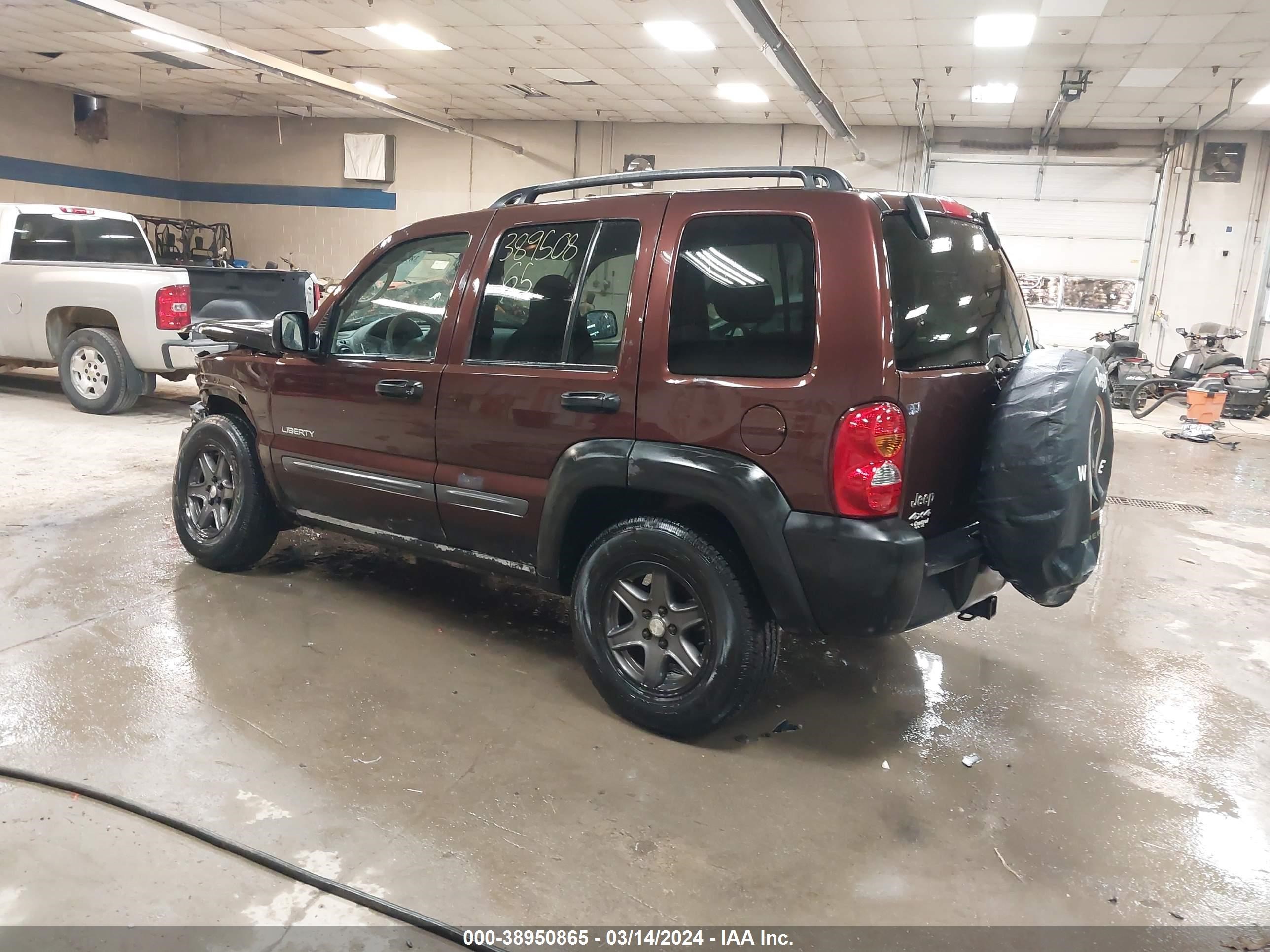 Photo 2 VIN: 1J4GL48KX4W242293 - JEEP LIBERTY (NORTH AMERICA) 