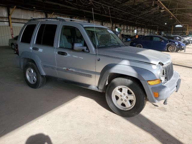 Photo 3 VIN: 1J4GL48KX5W708810 - JEEP LIBERTY SP 