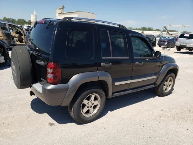 Photo 2 VIN: 1J4GL48KX6W190750 - JEEP LIBERTY SP 