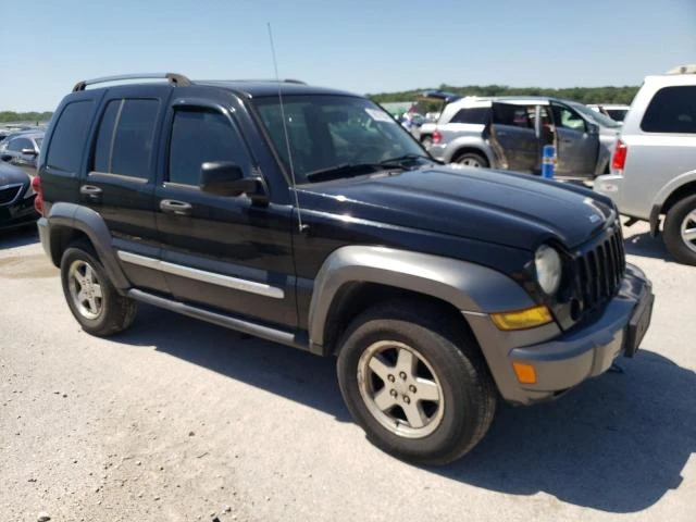 Photo 3 VIN: 1J4GL48KX6W190750 - JEEP LIBERTY SP 