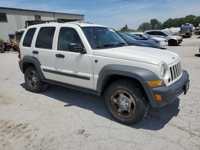 Photo 3 VIN: 1J4GL48KX6W279010 - JEEP LIBERTY 