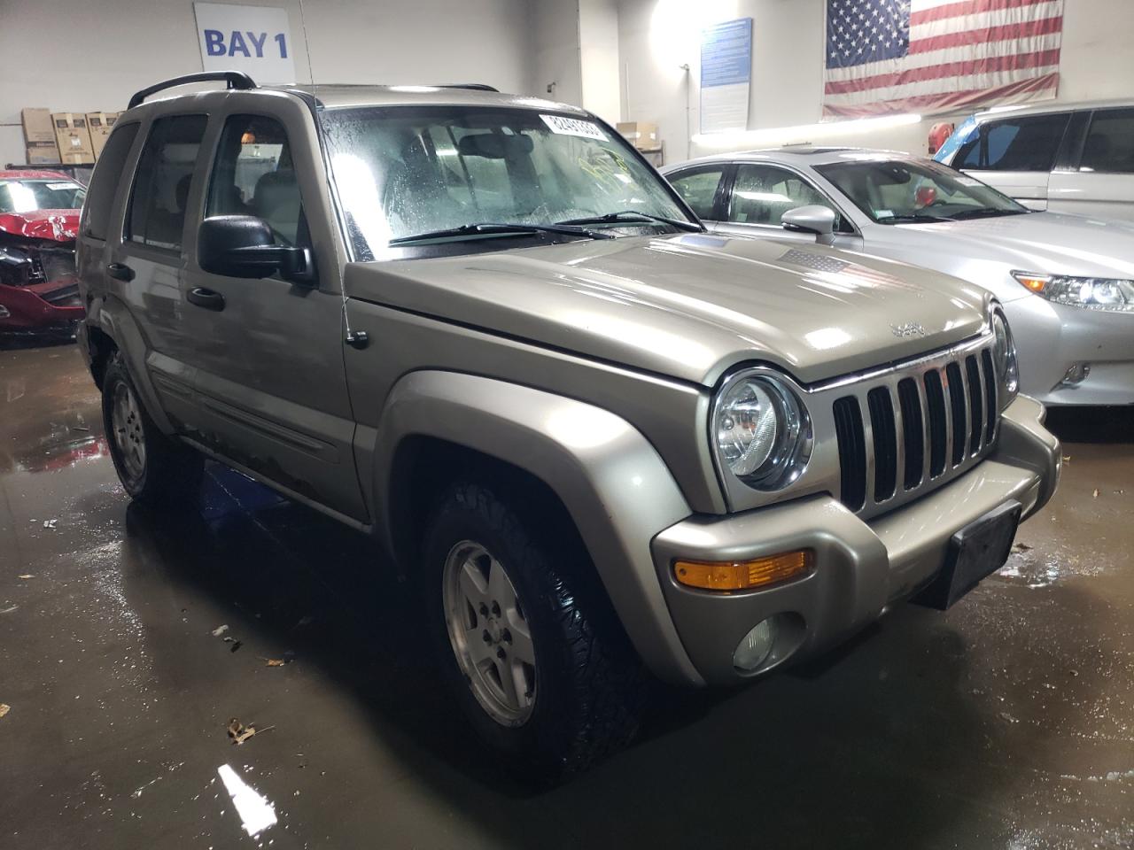 Photo 3 VIN: 1J4GL58K04W272425 - JEEP LIBERTY (NORTH AMERICA) 