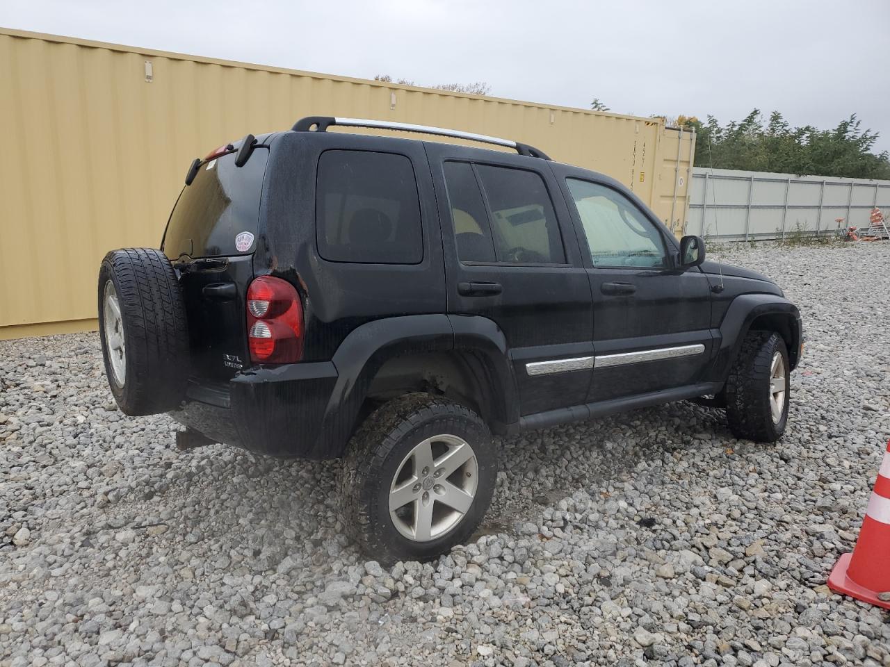 Photo 2 VIN: 1J4GL58K06W162400 - JEEP LIBERTY (NORTH AMERICA) 