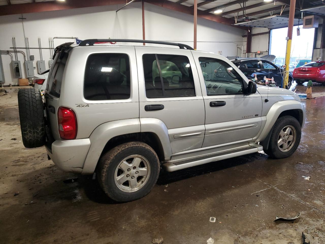 Photo 2 VIN: 1J4GL58K12W187297 - JEEP LIBERTY (NORTH AMERICA) 