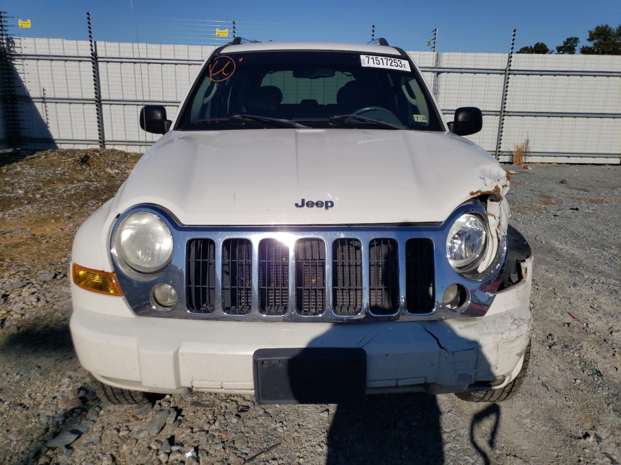 Photo 4 VIN: 1J4GL58K17W571295 - JEEP LIBERTY (NORTH AMERICA) 