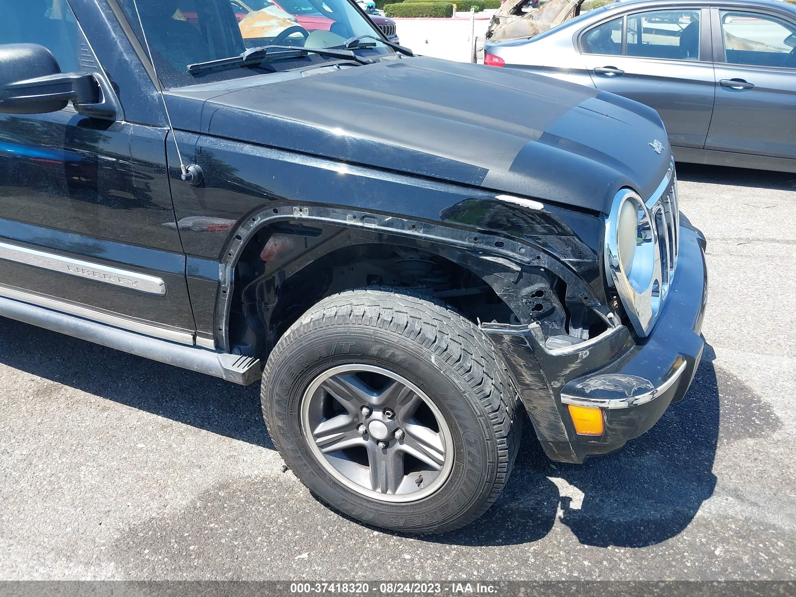 Photo 5 VIN: 1J4GL58K26W176332 - JEEP LIBERTY (NORTH AMERICA) 