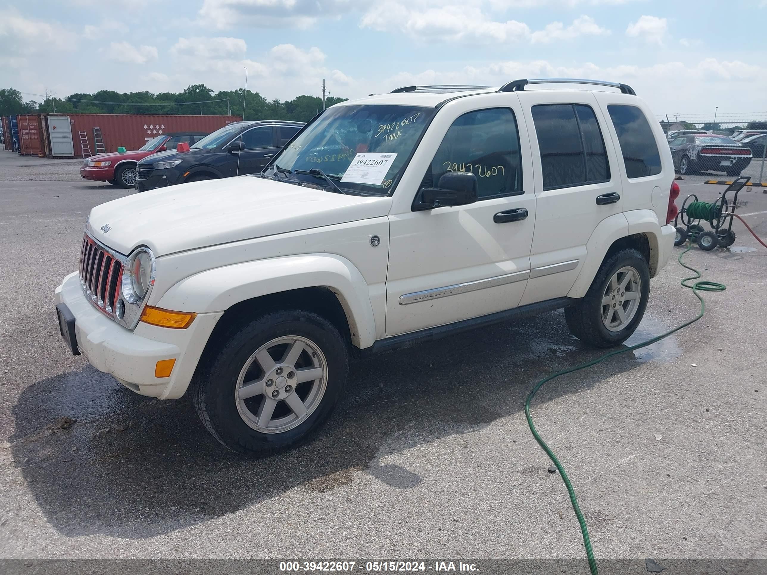 Photo 1 VIN: 1J4GL58K26W233659 - JEEP LIBERTY (NORTH AMERICA) 