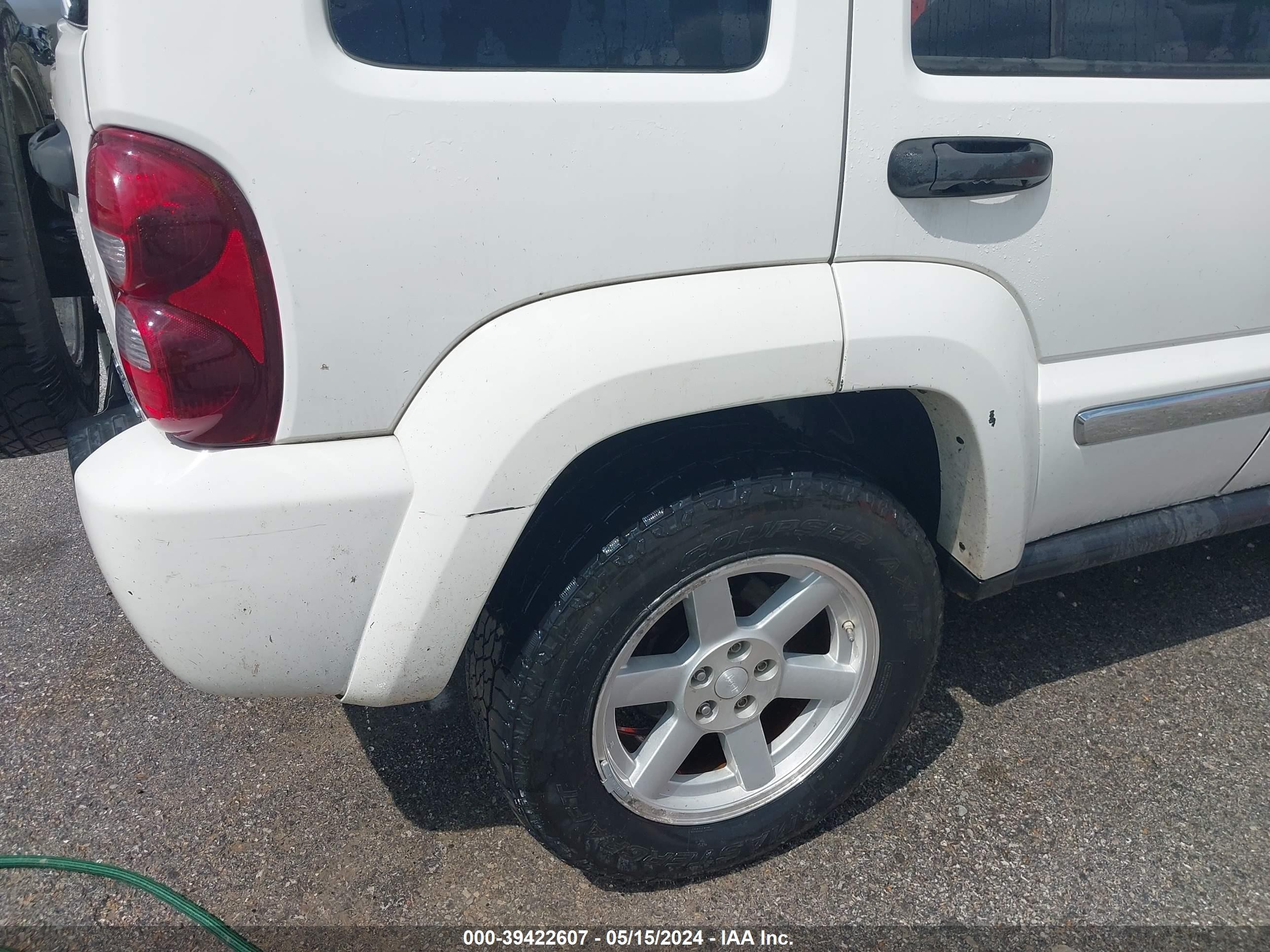 Photo 11 VIN: 1J4GL58K26W233659 - JEEP LIBERTY (NORTH AMERICA) 