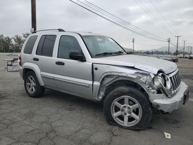 Photo 3 VIN: 1J4GL58K27W616812 - JEEP LIBERTY LI 