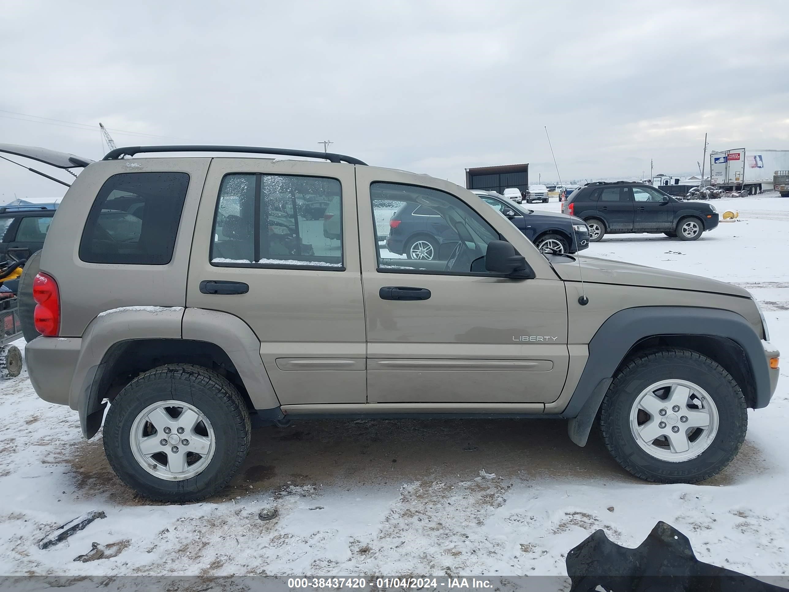 Photo 12 VIN: 1J4GL58K44W110586 - JEEP LIBERTY (NORTH AMERICA) 