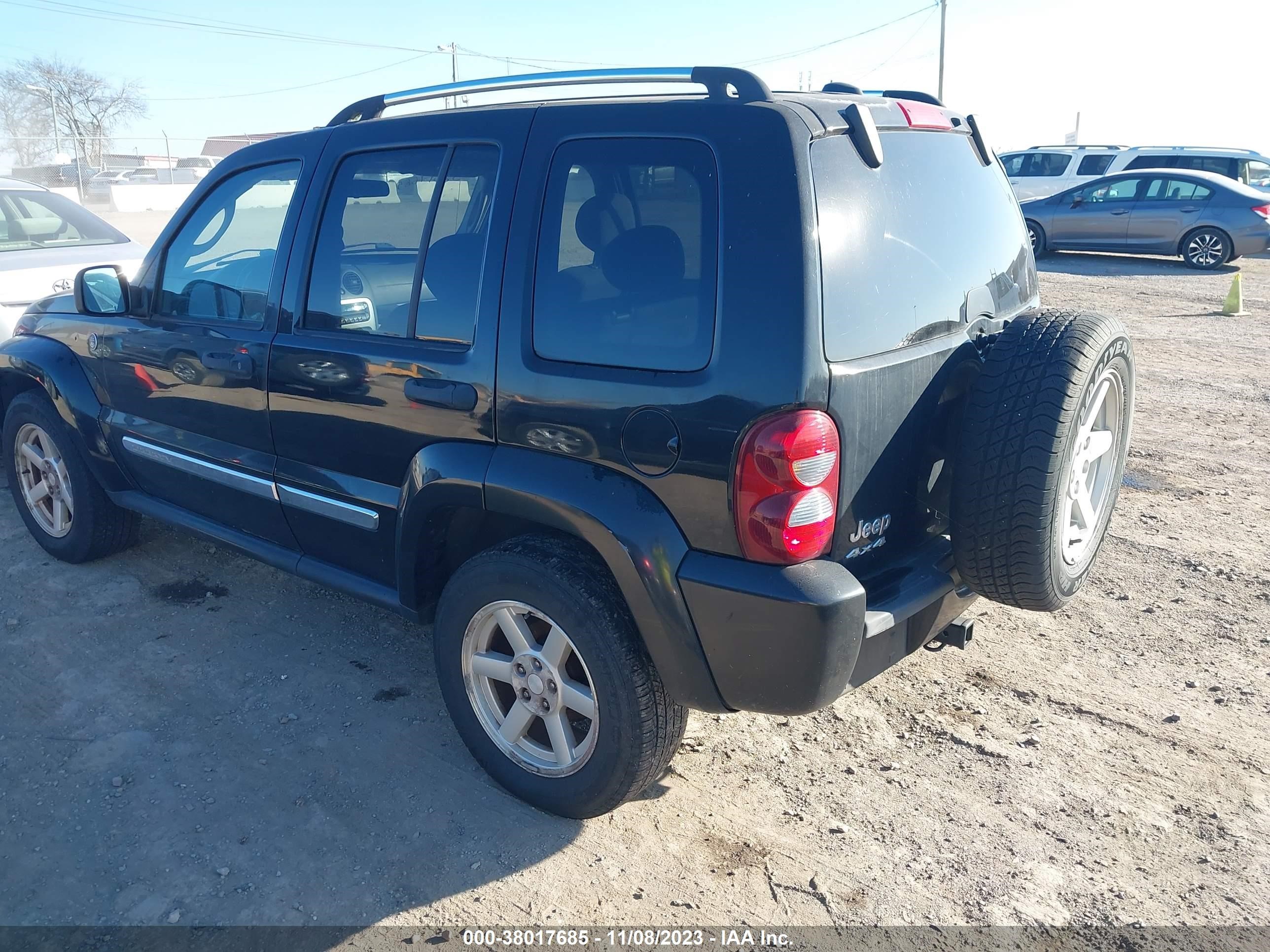 Photo 2 VIN: 1J4GL58K55W614646 - JEEP LIBERTY (NORTH AMERICA) 