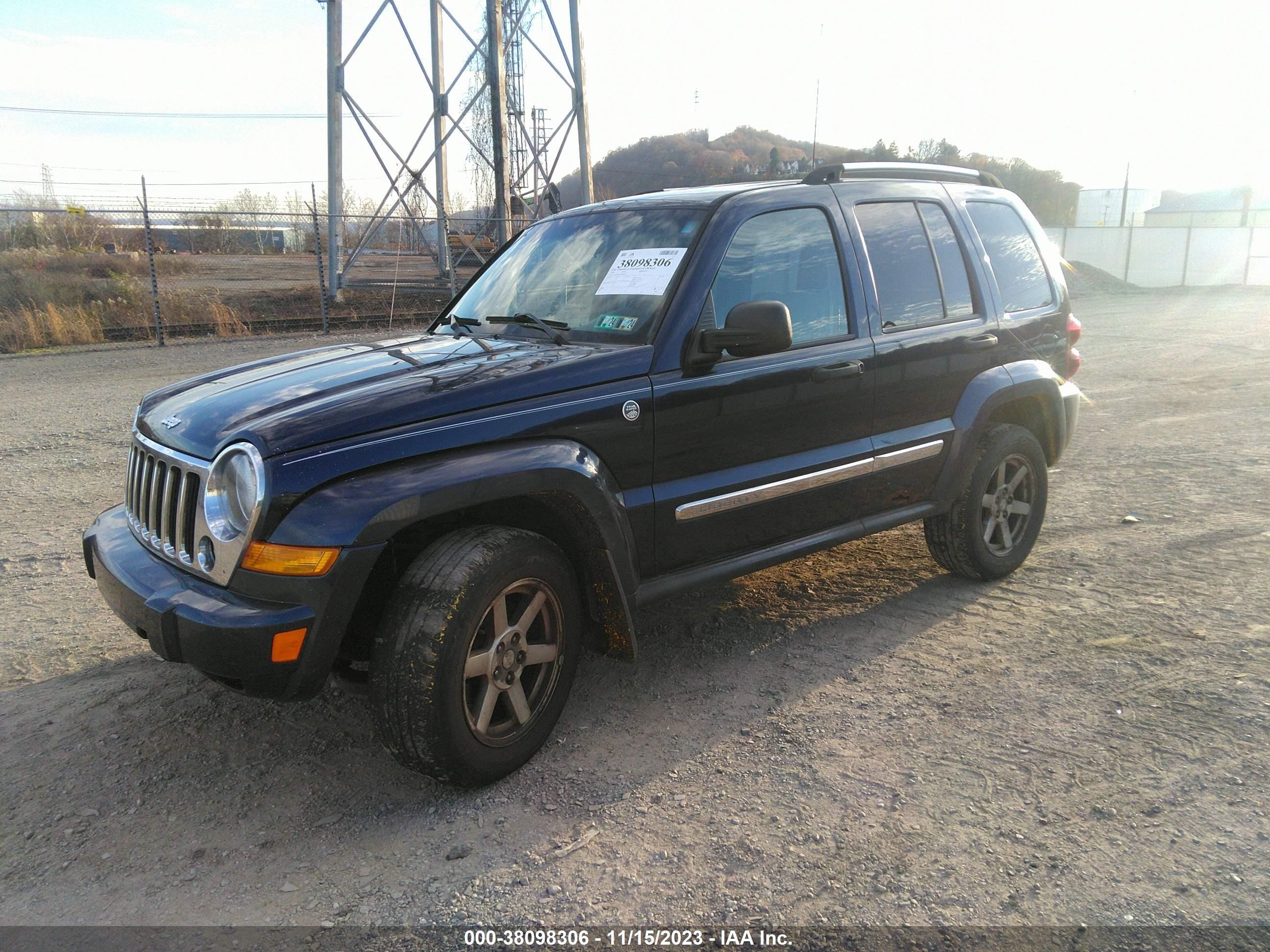 Photo 1 VIN: 1J4GL58K56W208075 - JEEP LIBERTY (NORTH AMERICA) 