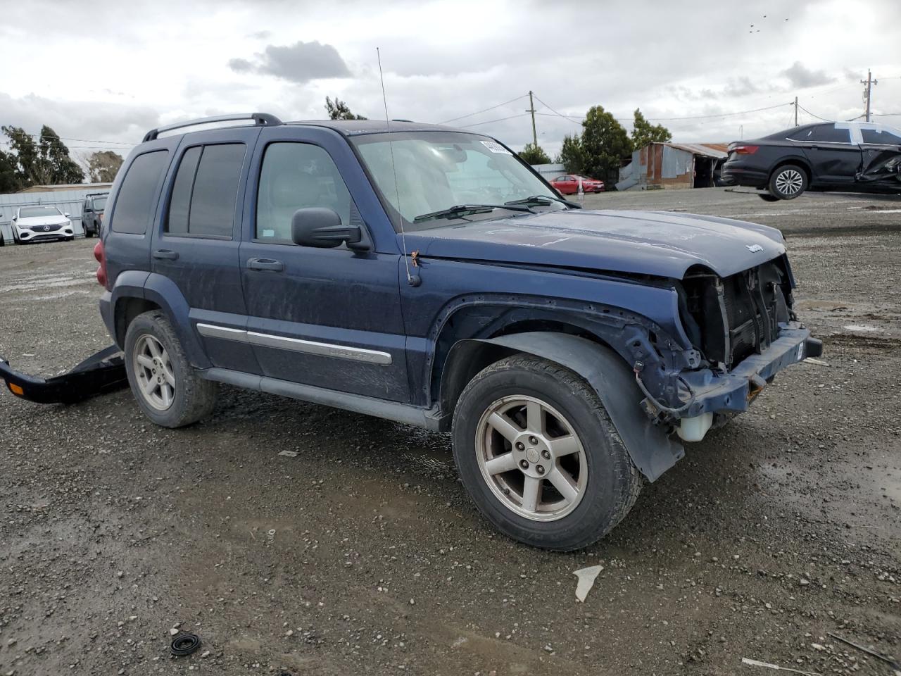 Photo 3 VIN: 1J4GL58K67W616814 - JEEP LIBERTY (NORTH AMERICA) 