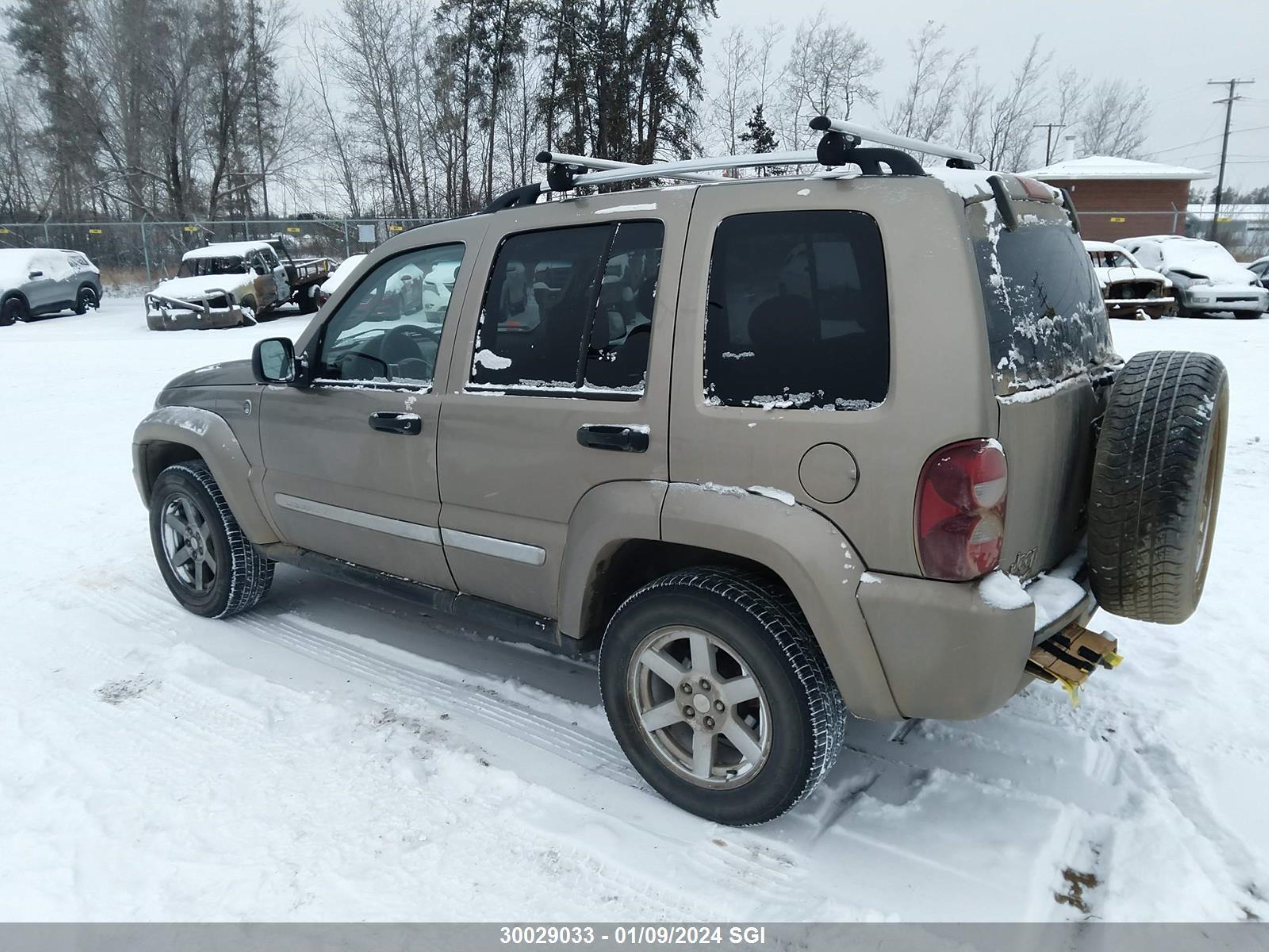 Photo 2 VIN: 1J4GL58K75W575753 - JEEP LIBERTY (NORTH AMERICA) 