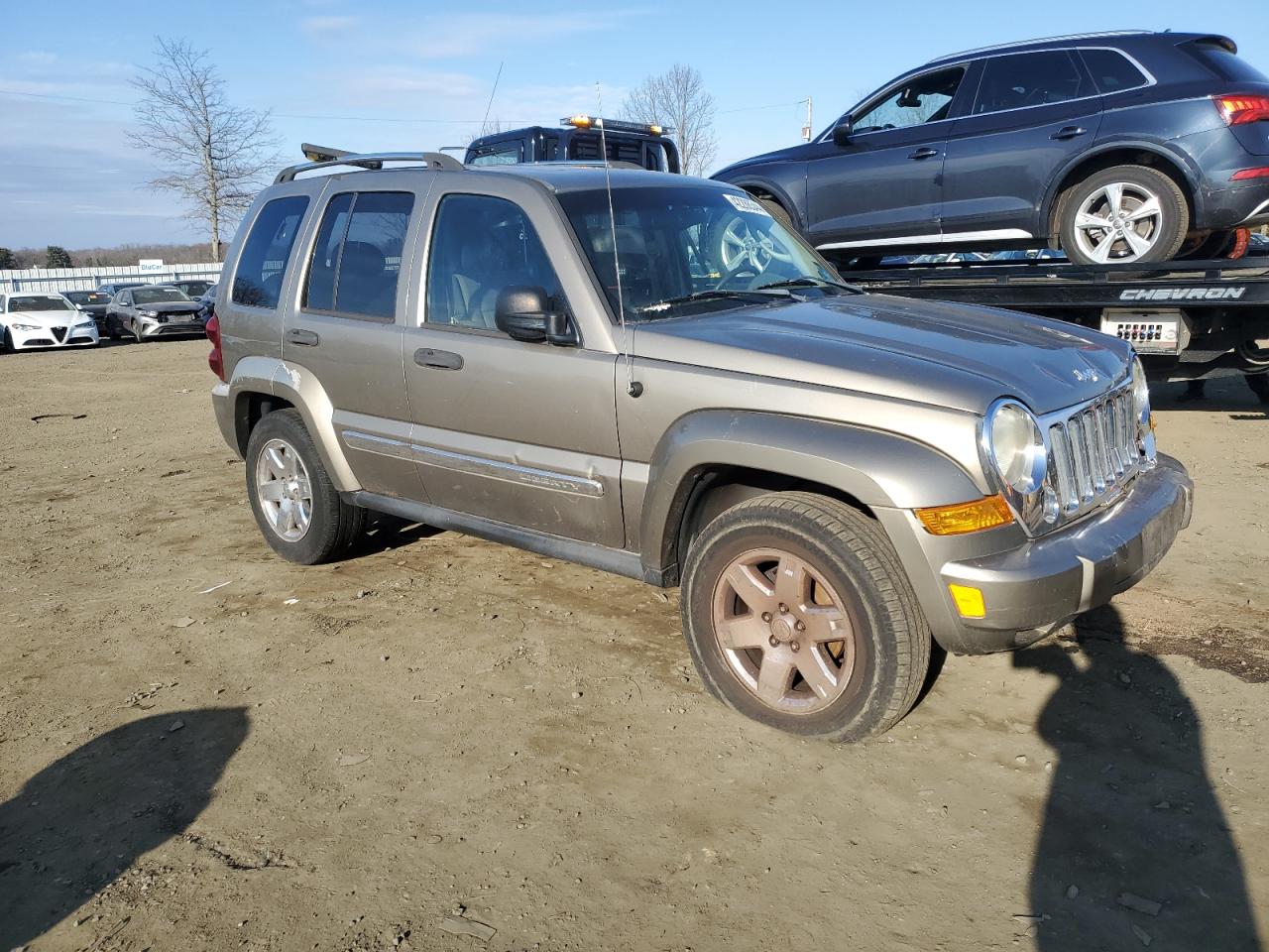 Photo 3 VIN: 1J4GL58K75W621145 - JEEP LIBERTY (NORTH AMERICA) 