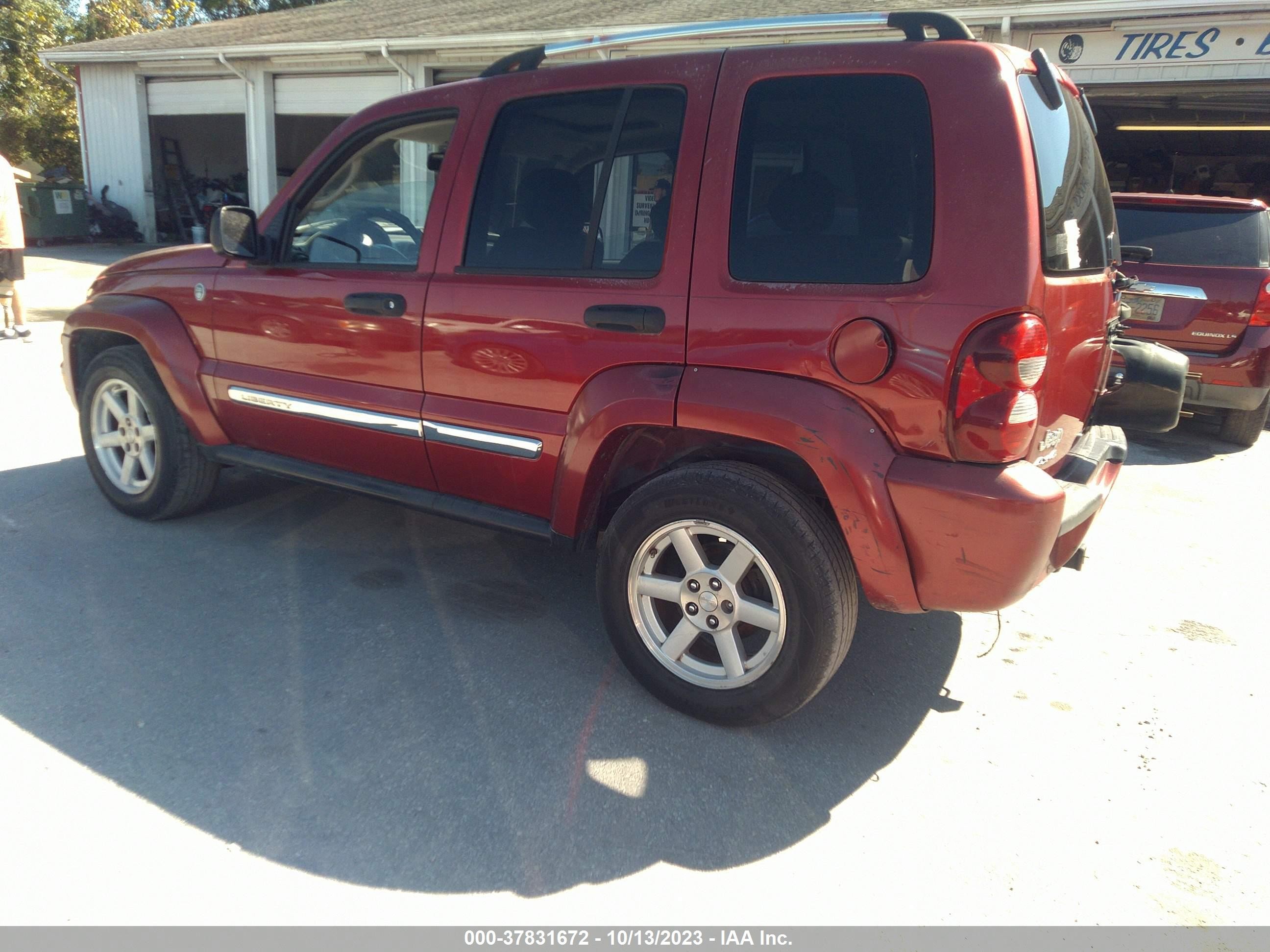 Photo 2 VIN: 1J4GL58K97W571223 - JEEP LIBERTY (NORTH AMERICA) 