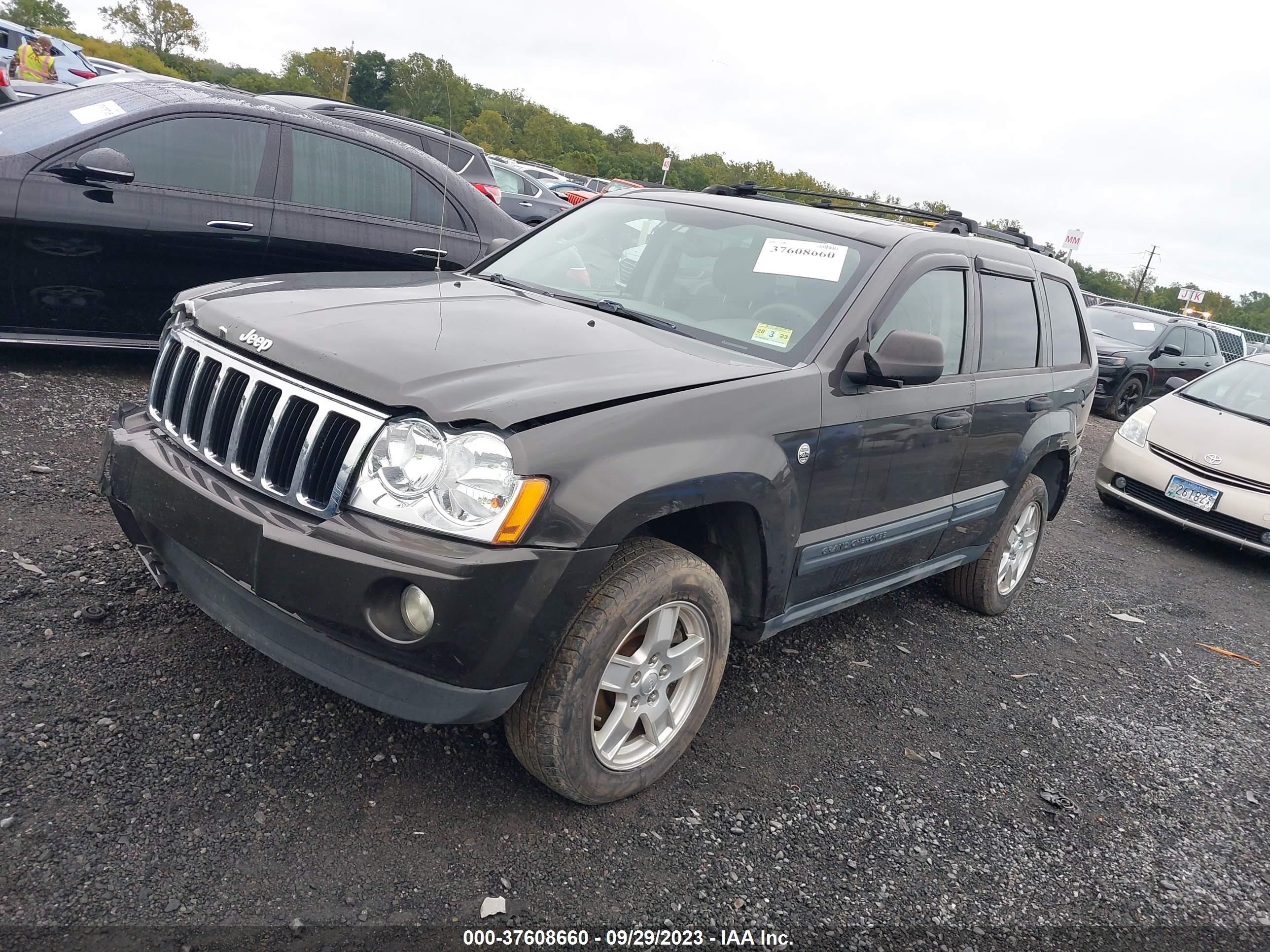 Photo 1 VIN: 1J4GR48K05C630361 - JEEP GRAND CHEROKEE 