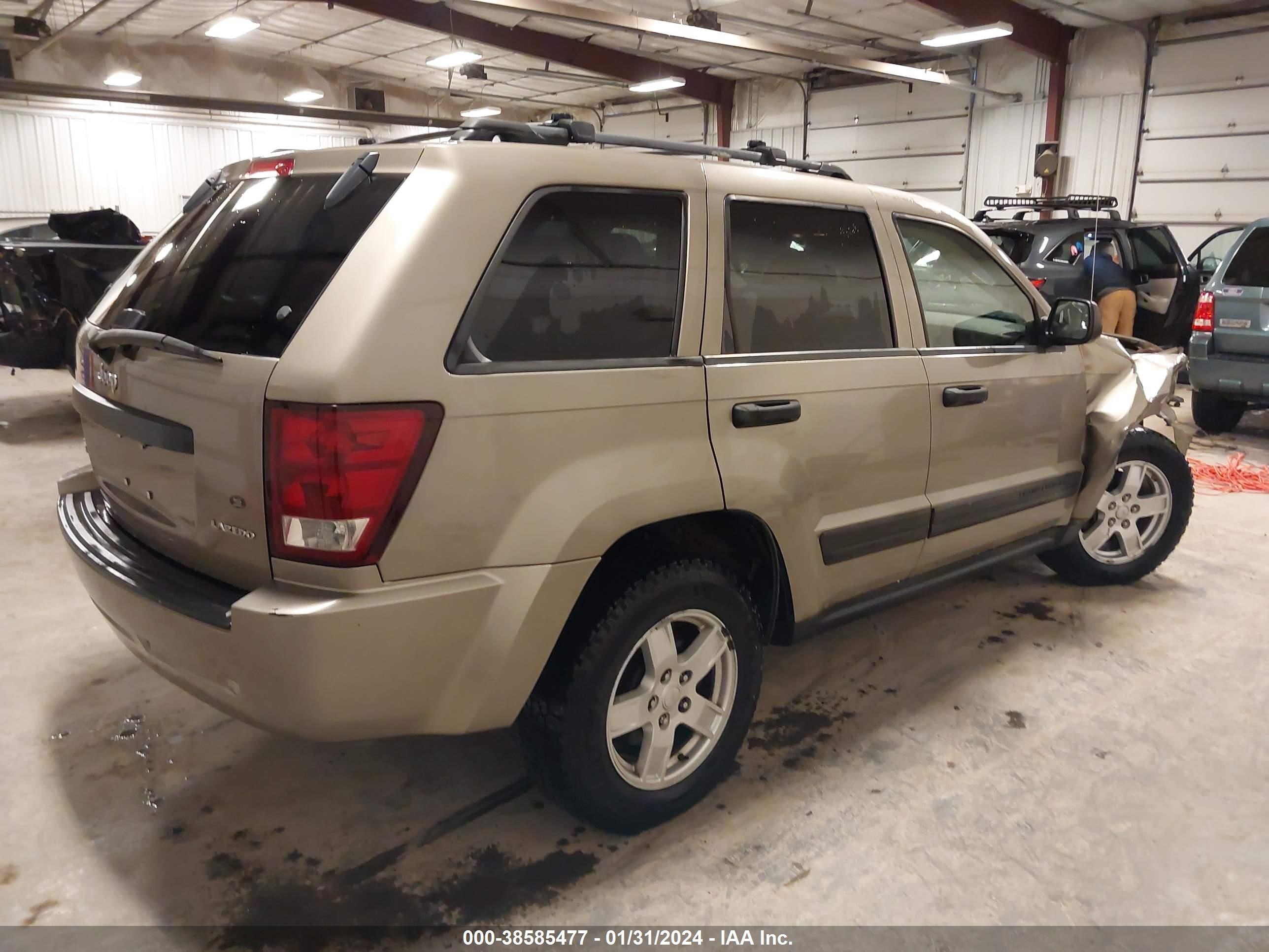 Photo 3 VIN: 1J4GR48K05C695761 - JEEP GRAND CHEROKEE 