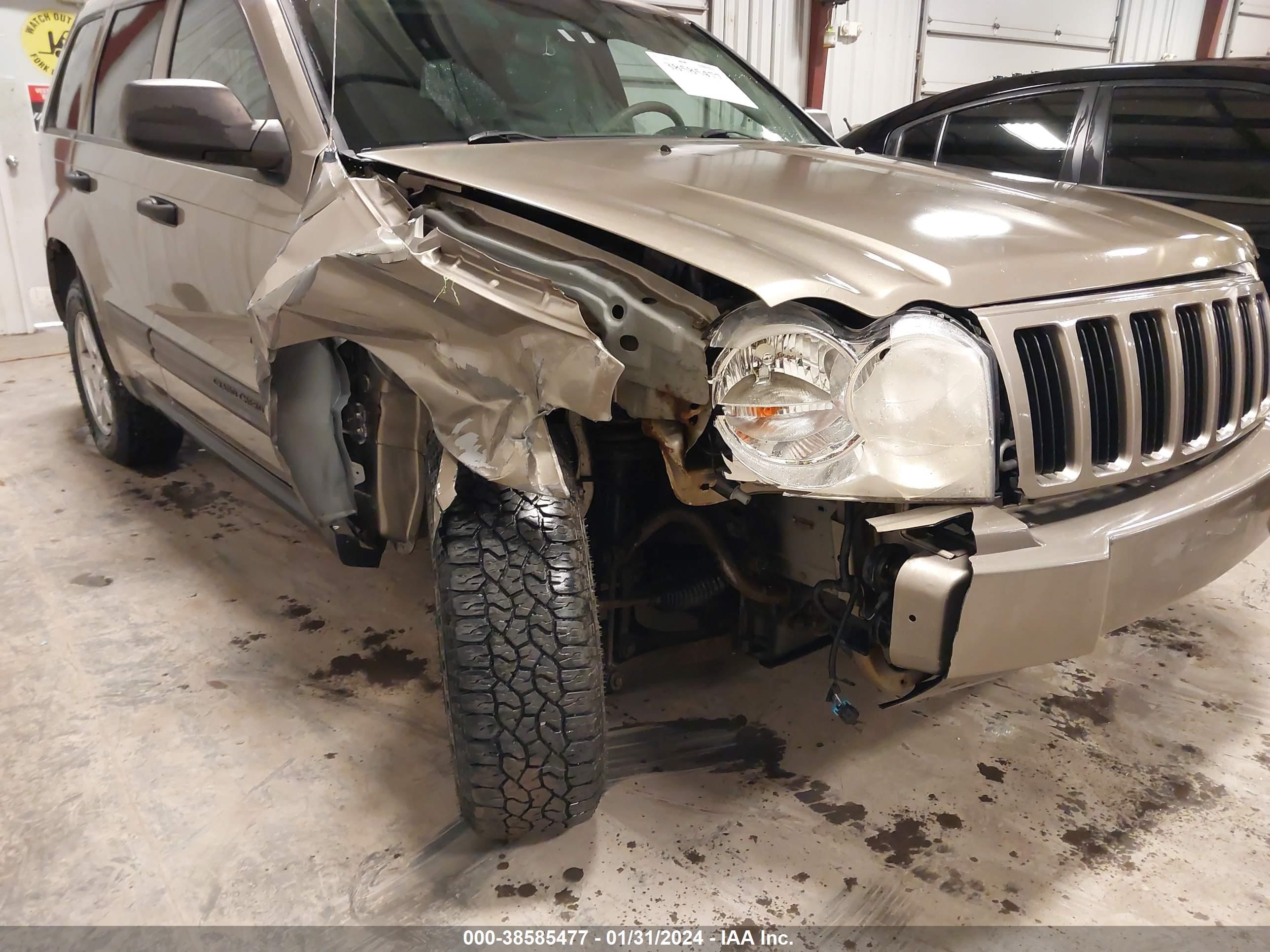 Photo 5 VIN: 1J4GR48K05C695761 - JEEP GRAND CHEROKEE 