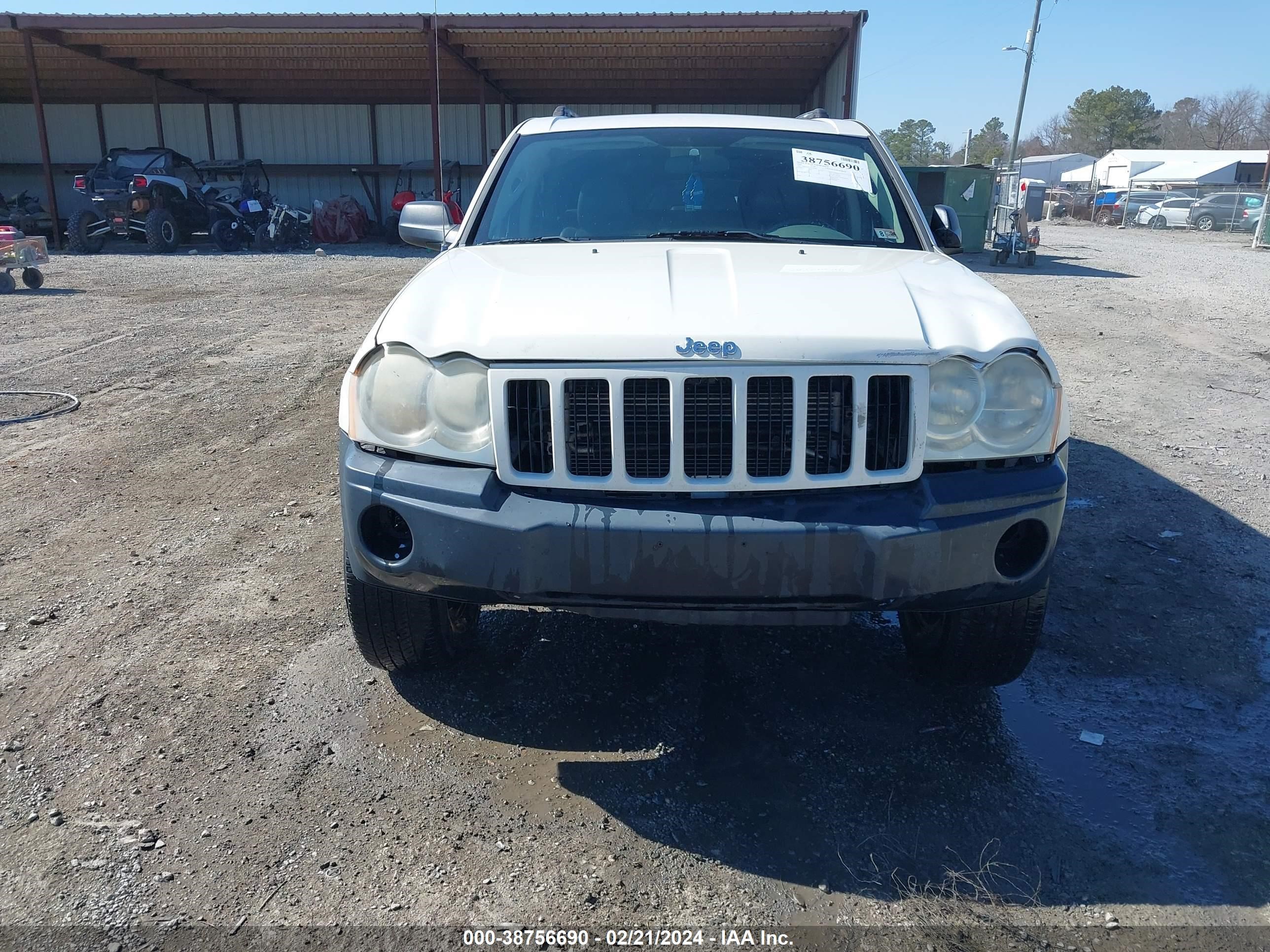 Photo 11 VIN: 1J4GR48K15C697082 - JEEP GRAND CHEROKEE 