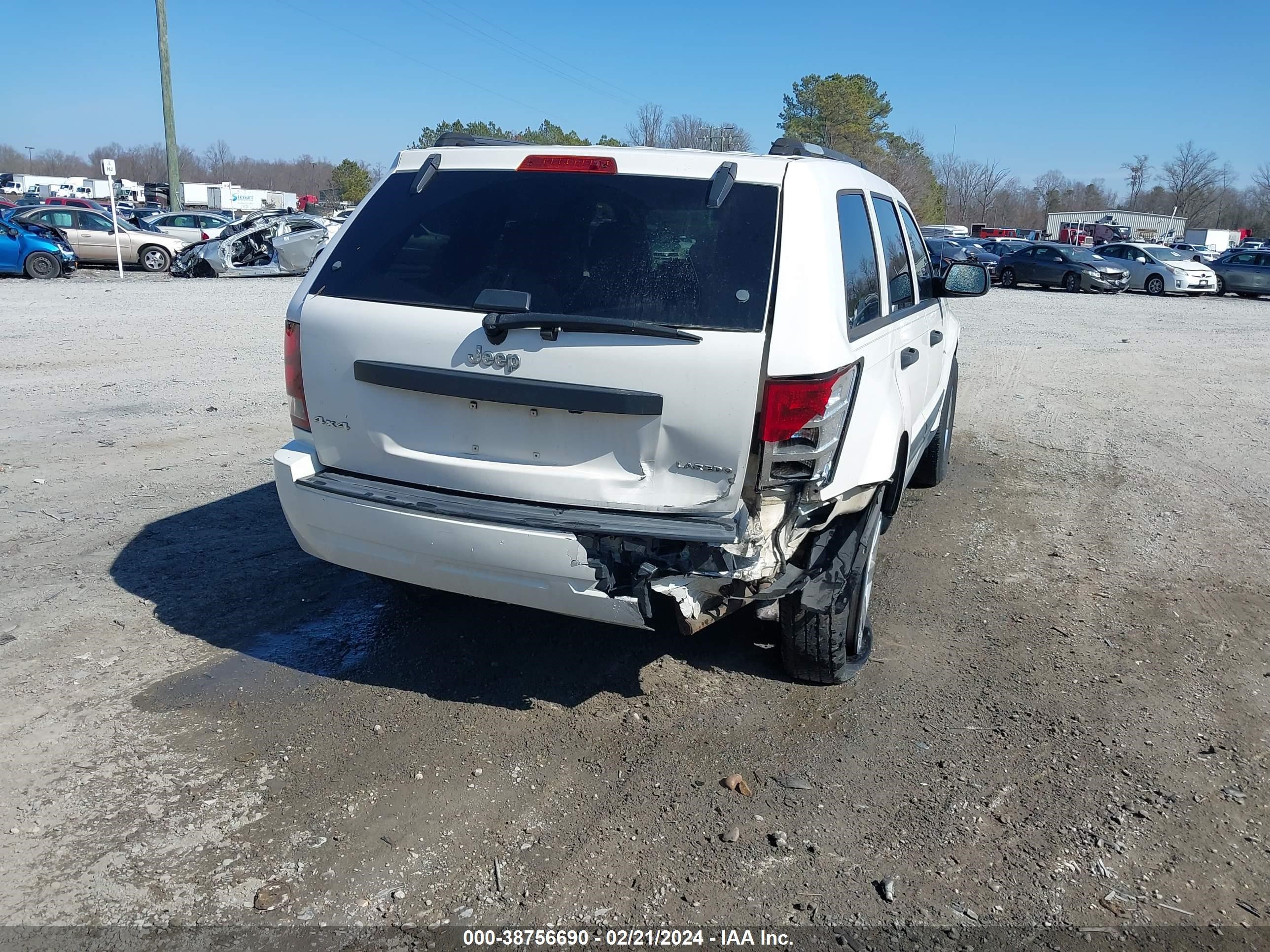 Photo 3 VIN: 1J4GR48K15C697082 - JEEP GRAND CHEROKEE 