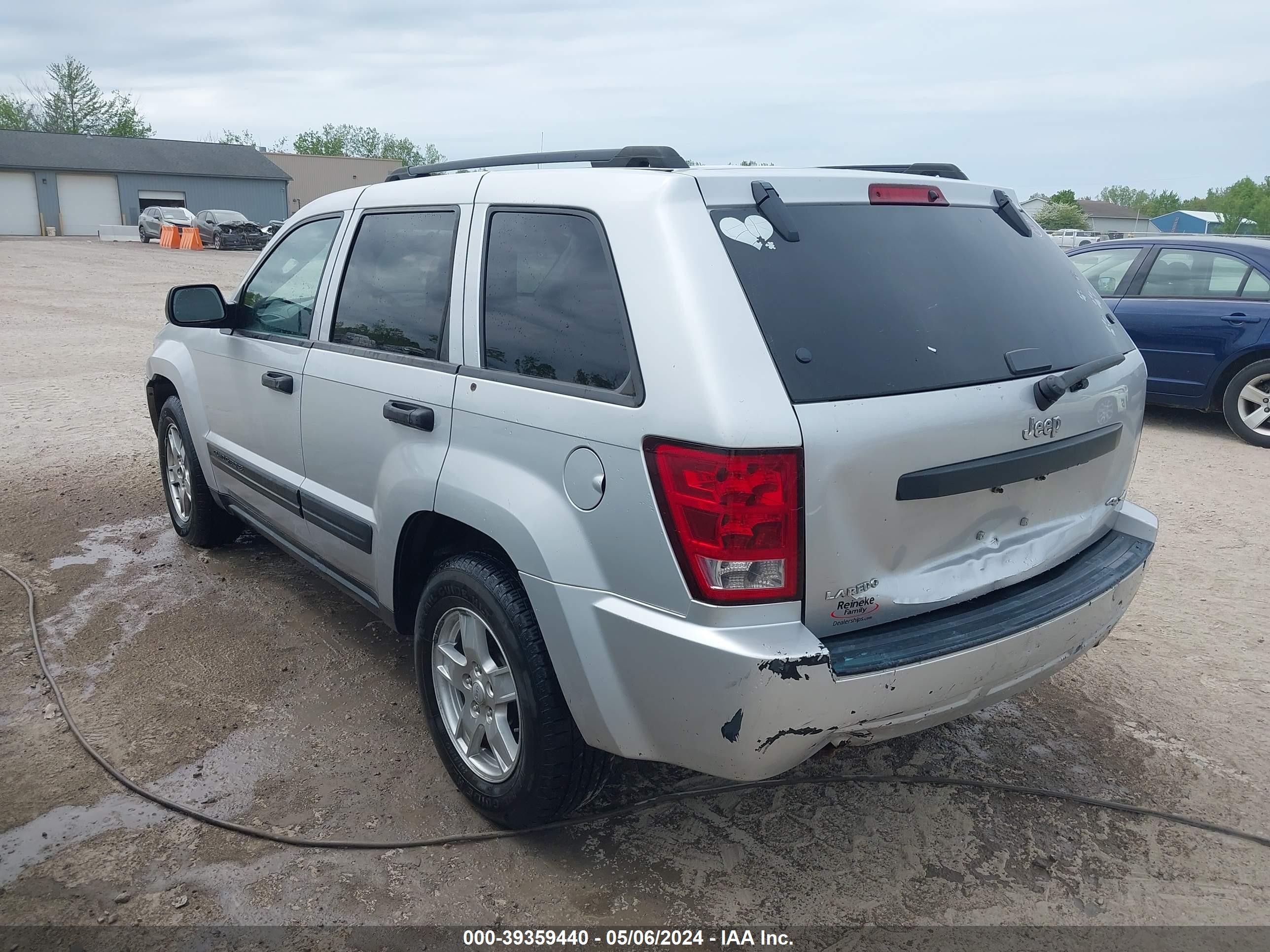 Photo 2 VIN: 1J4GR48K25C508620 - JEEP GRAND CHEROKEE 