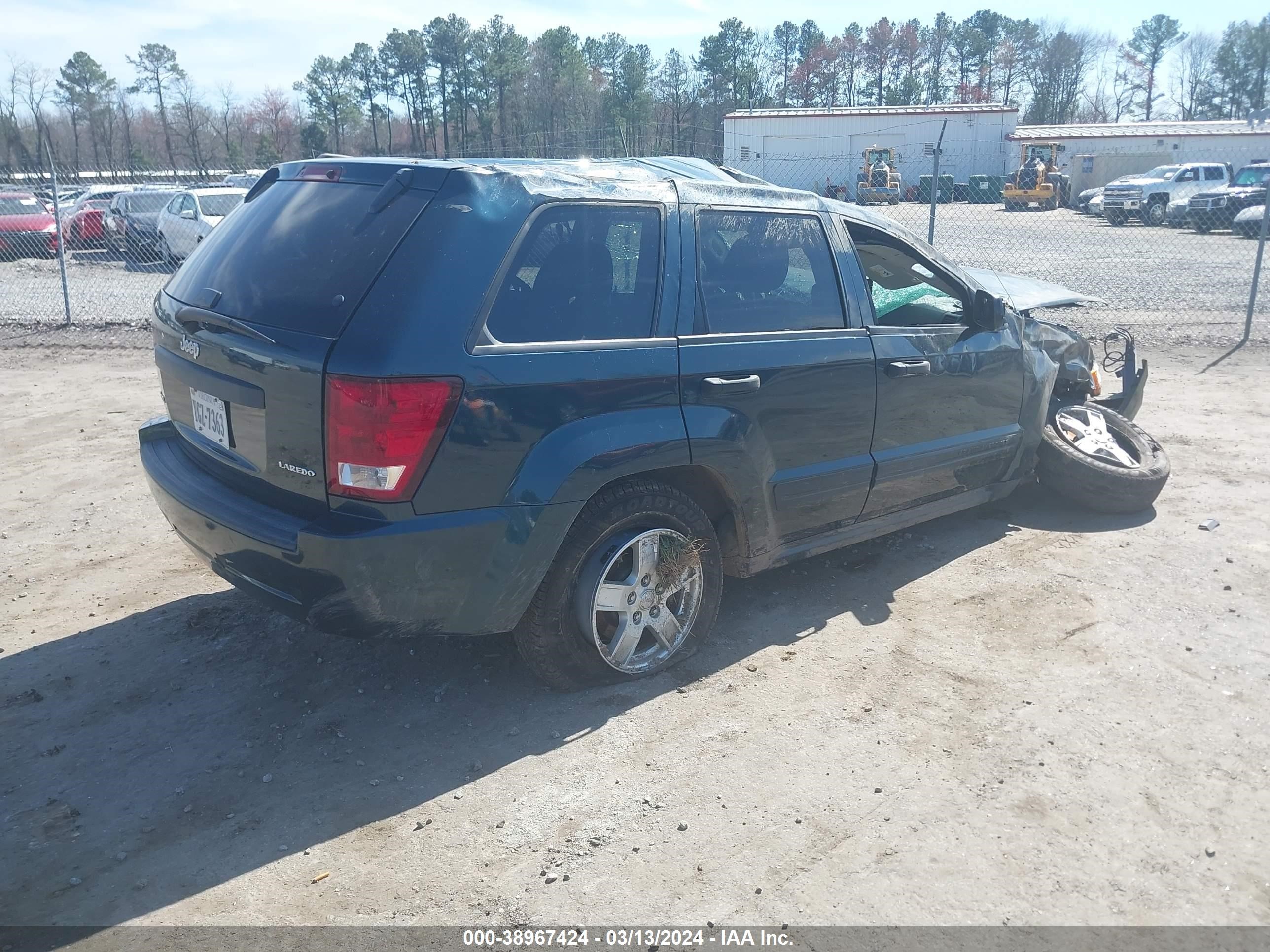 Photo 3 VIN: 1J4GR48K25C597458 - JEEP GRAND CHEROKEE 