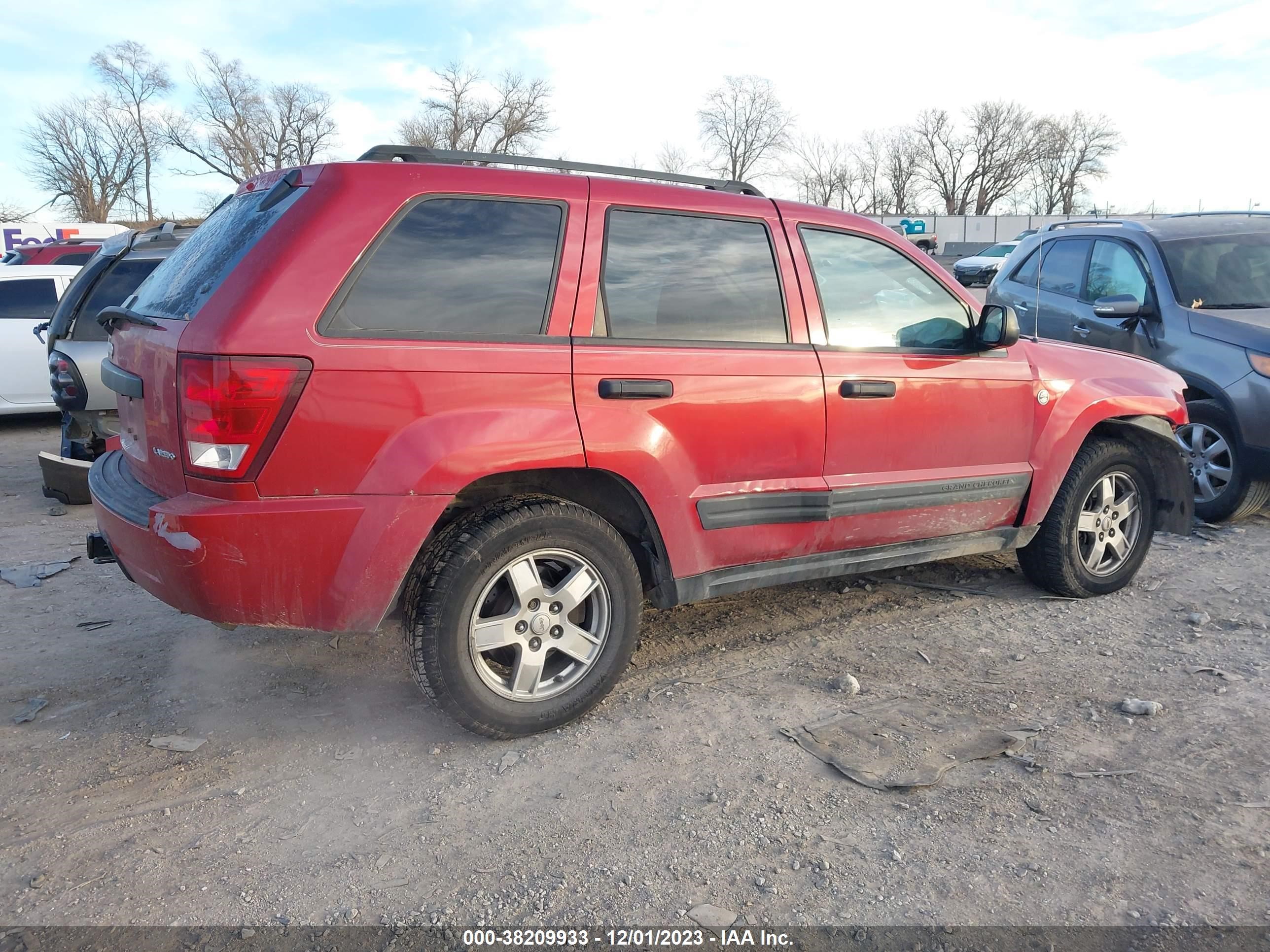 Photo 3 VIN: 1J4GR48K25C629373 - JEEP GRAND CHEROKEE 