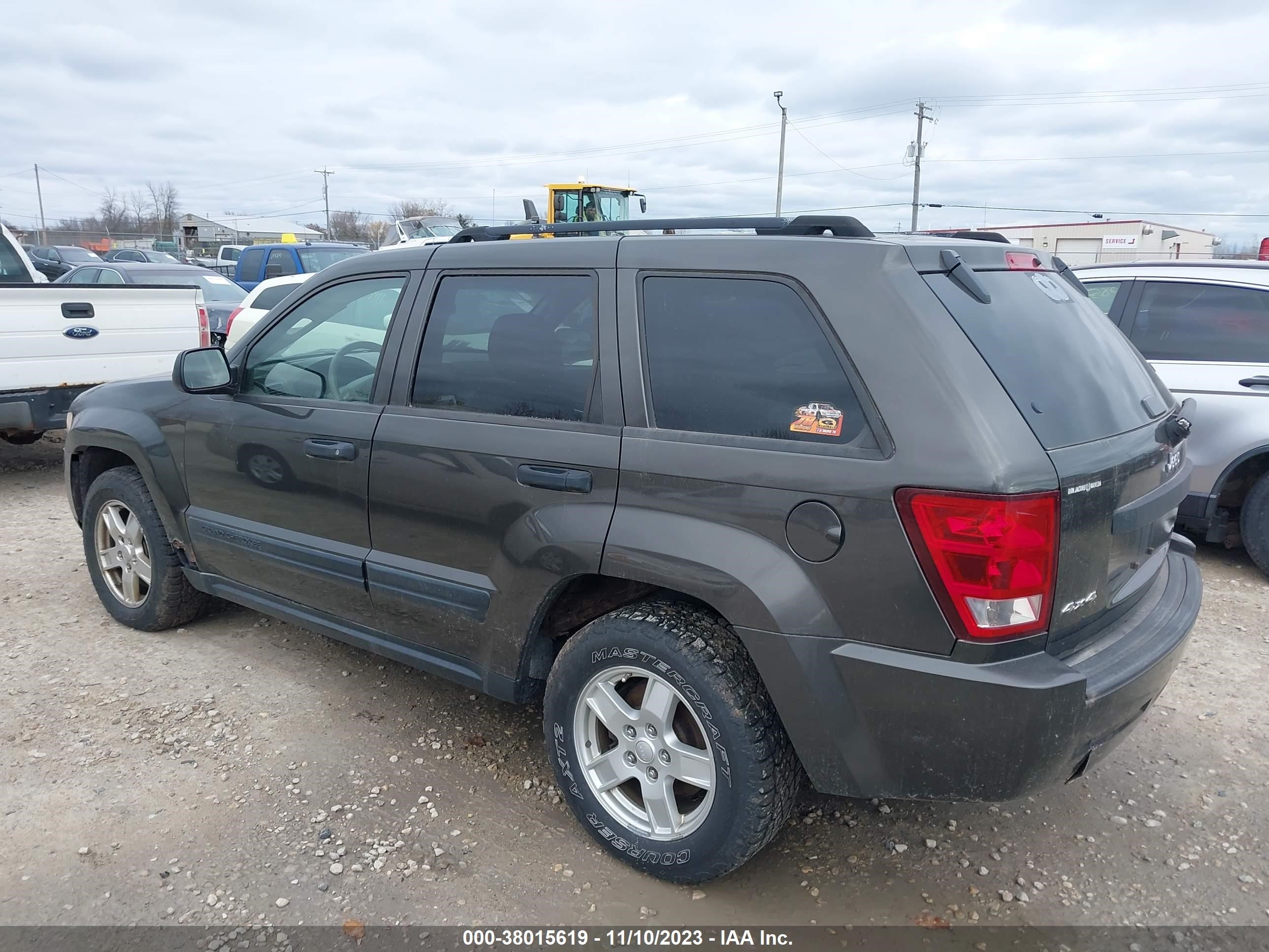 Photo 2 VIN: 1J4GR48K45C568012 - JEEP GRAND CHEROKEE 