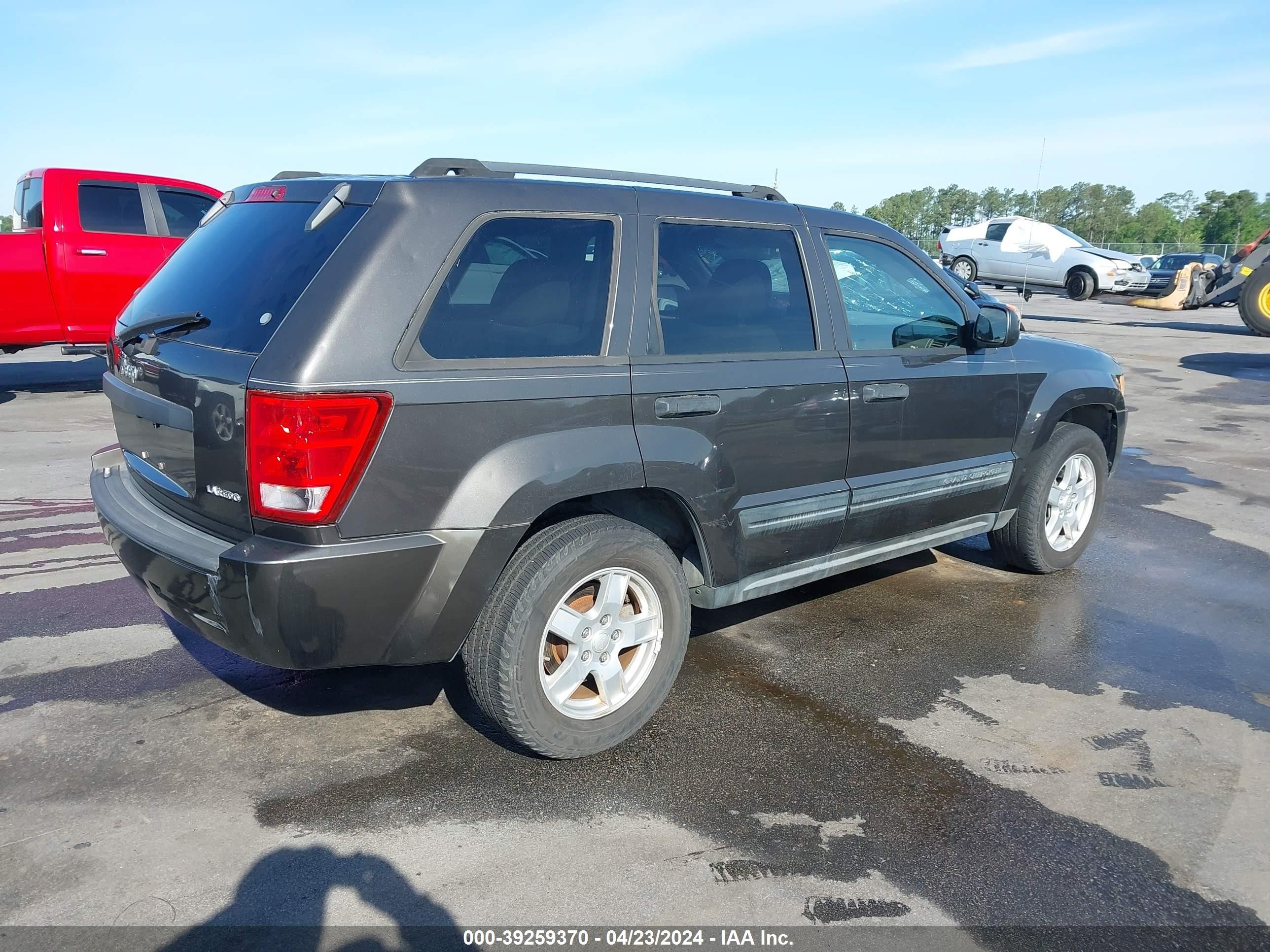 Photo 3 VIN: 1J4GR48K45C668451 - JEEP GRAND CHEROKEE 