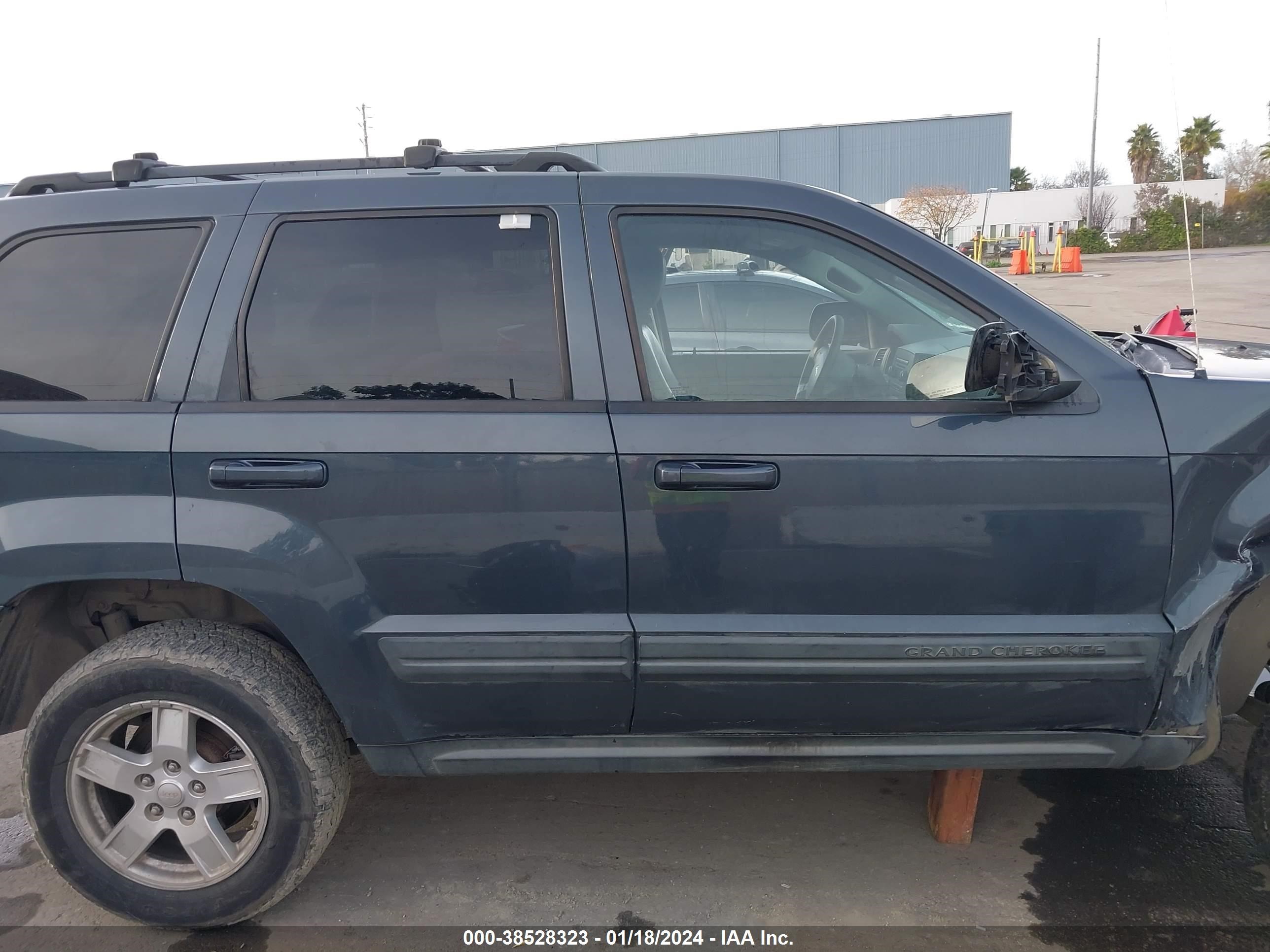 Photo 12 VIN: 1J4GR48K66C333113 - JEEP GRAND CHEROKEE 