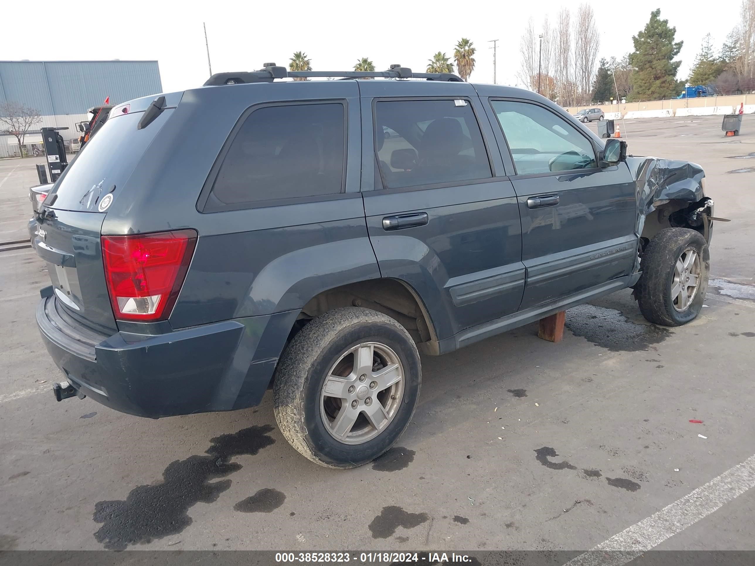 Photo 3 VIN: 1J4GR48K66C333113 - JEEP GRAND CHEROKEE 