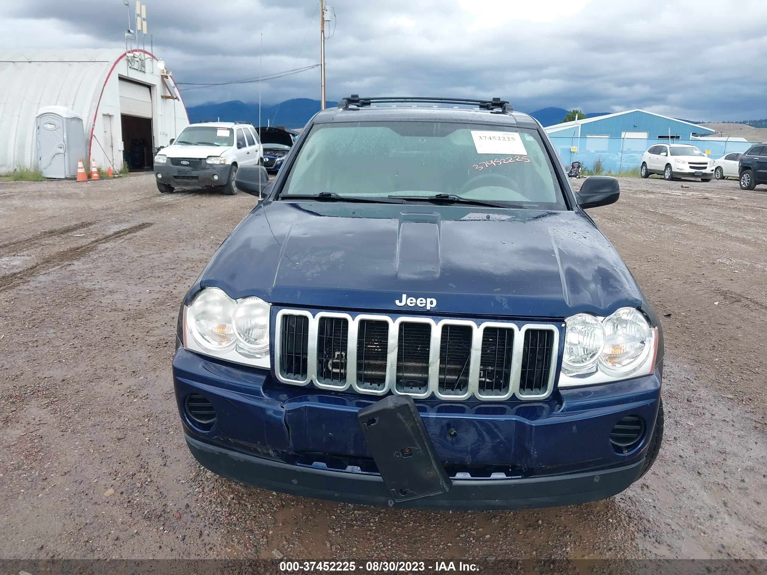 Photo 11 VIN: 1J4GR48K76C141117 - JEEP GRAND CHEROKEE 