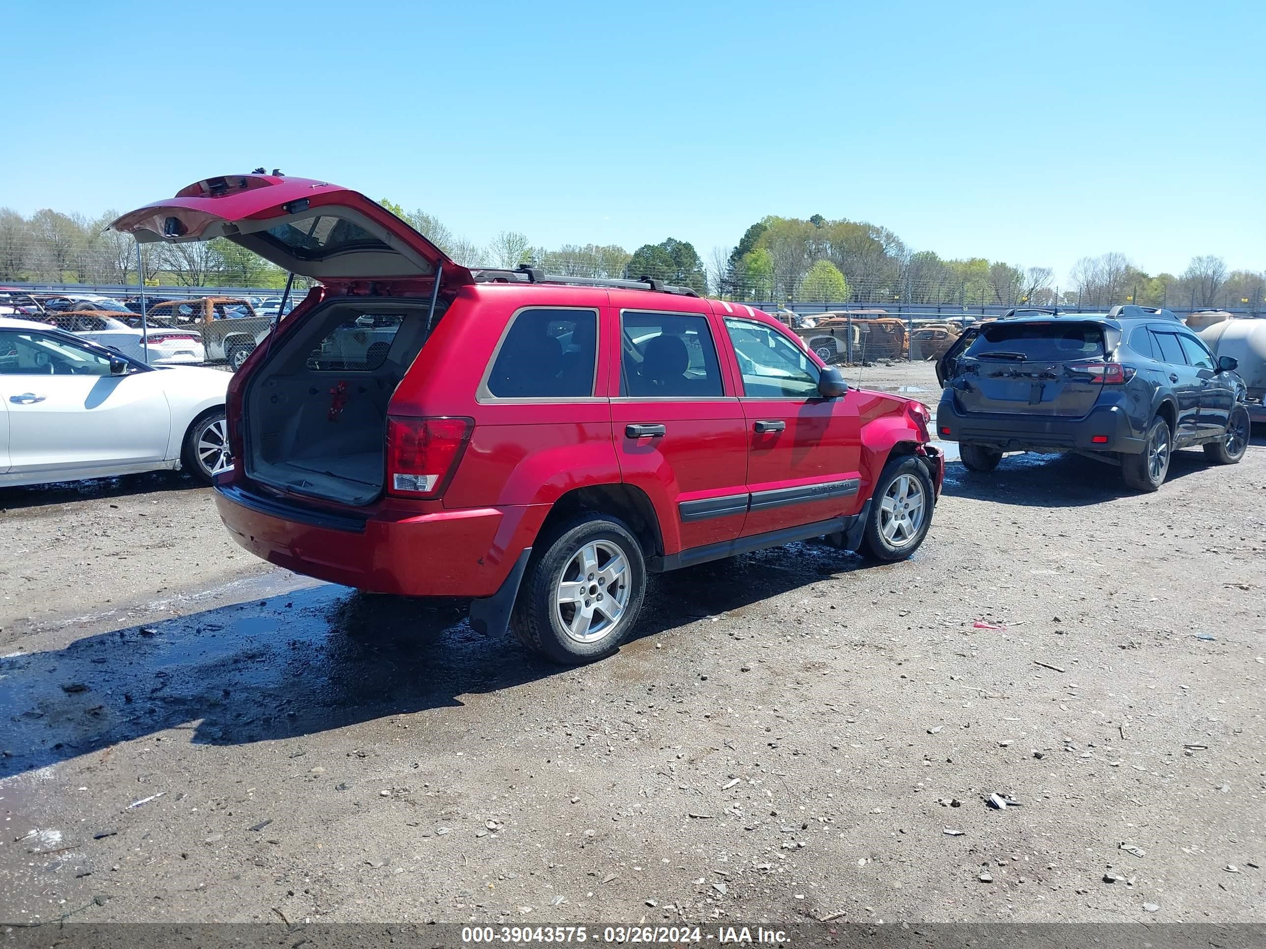 Photo 3 VIN: 1J4GS48K46C111657 - JEEP GRAND CHEROKEE 