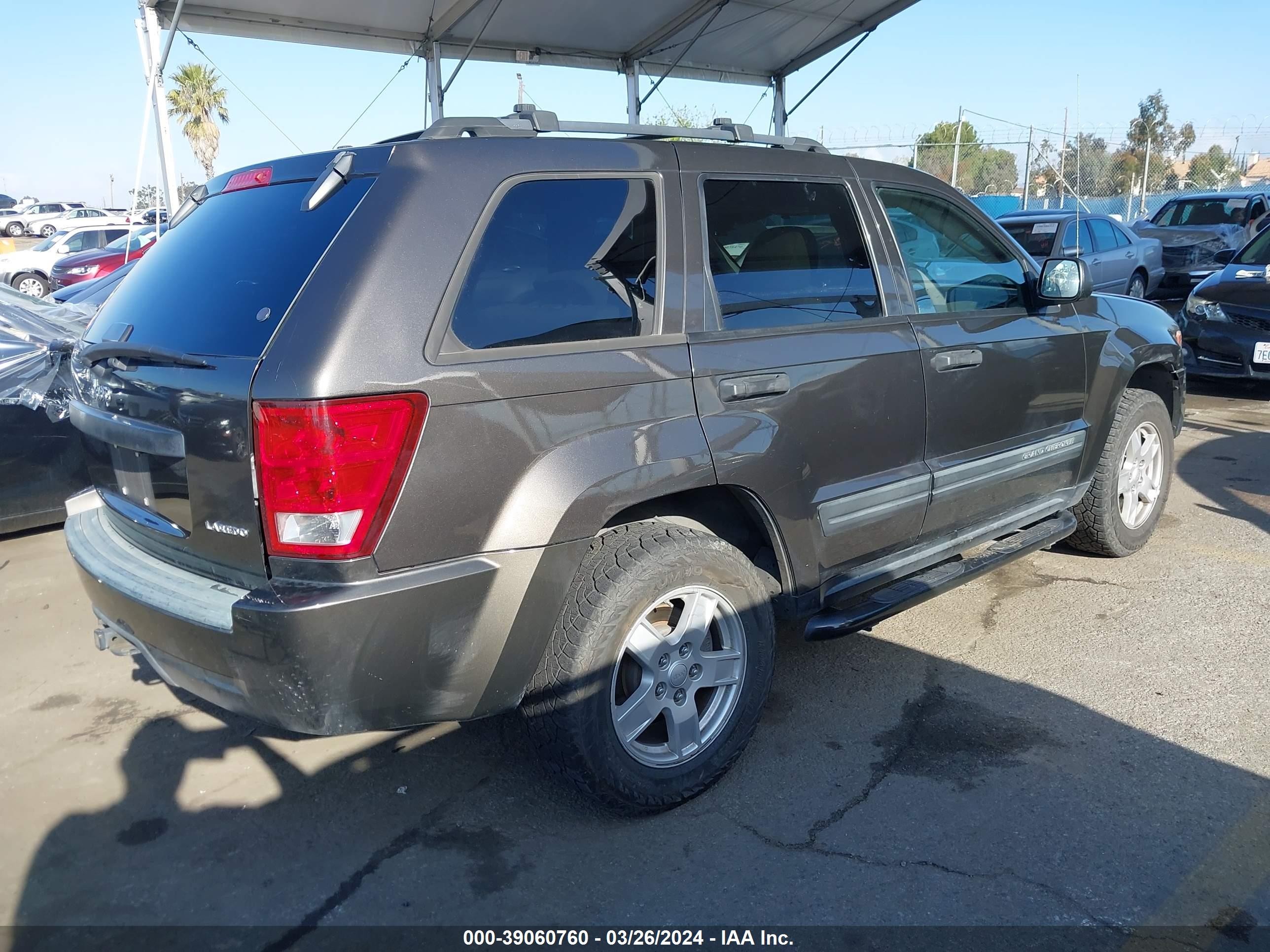 Photo 3 VIN: 1J4GS48K75C503949 - JEEP GRAND CHEROKEE 