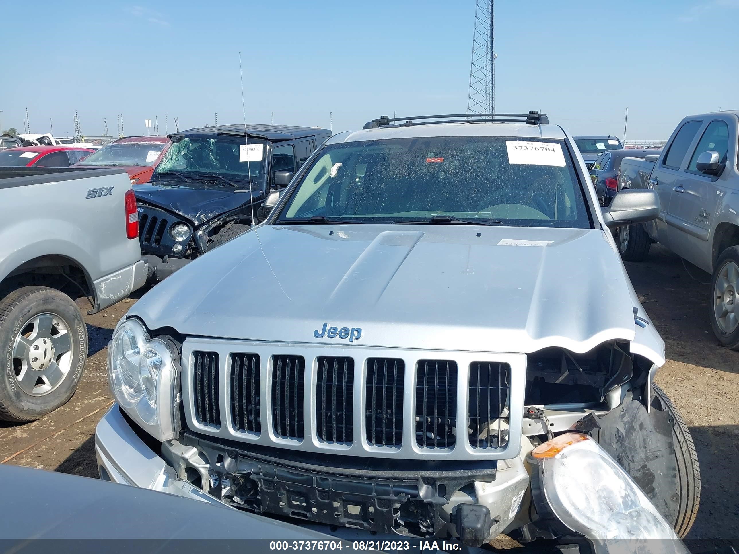 Photo 12 VIN: 1J4GS48K95C656798 - JEEP GRAND CHEROKEE 