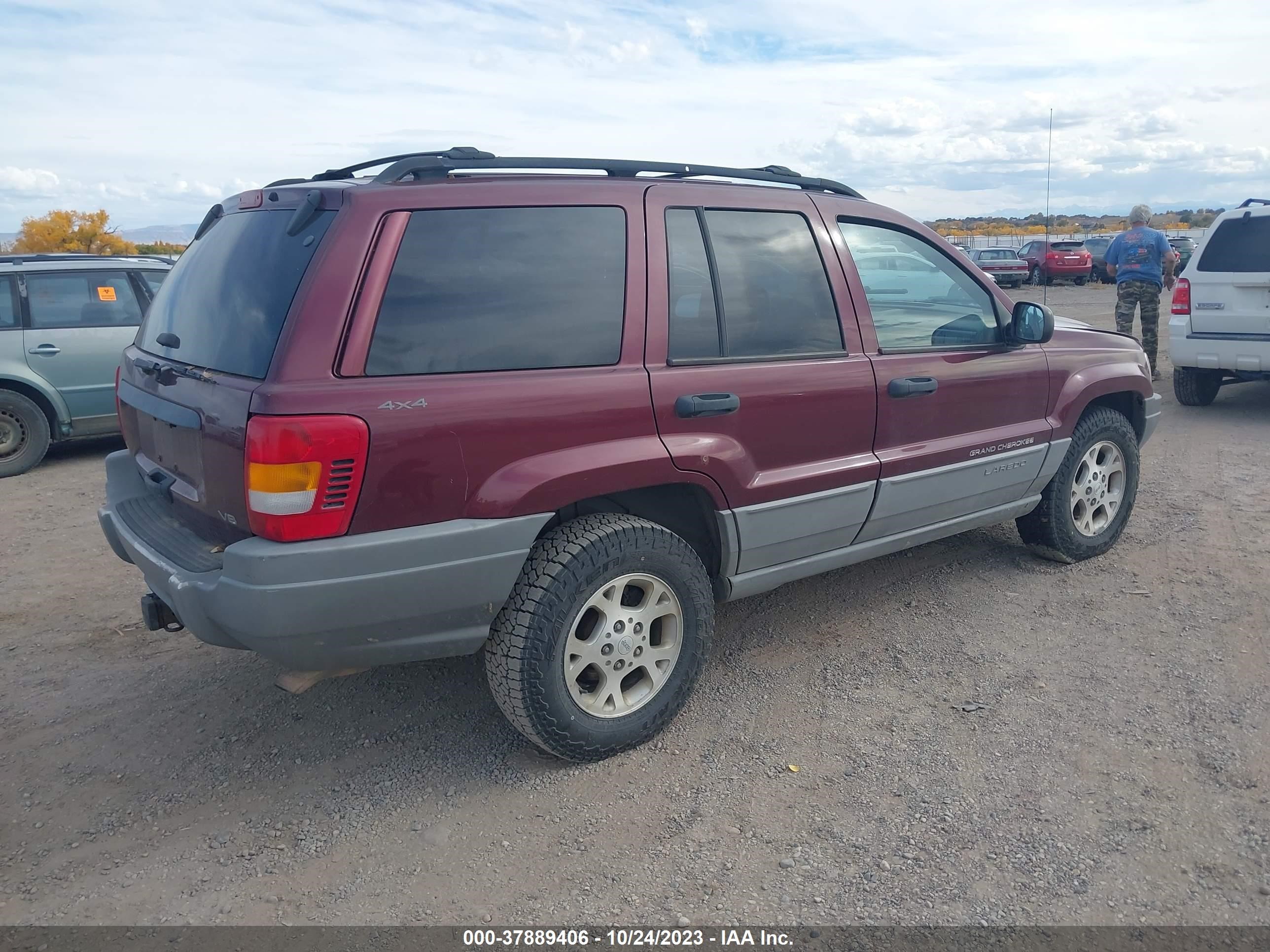 Photo 3 VIN: 1J4GW48N8YC407377 - JEEP GRAND CHEROKEE 