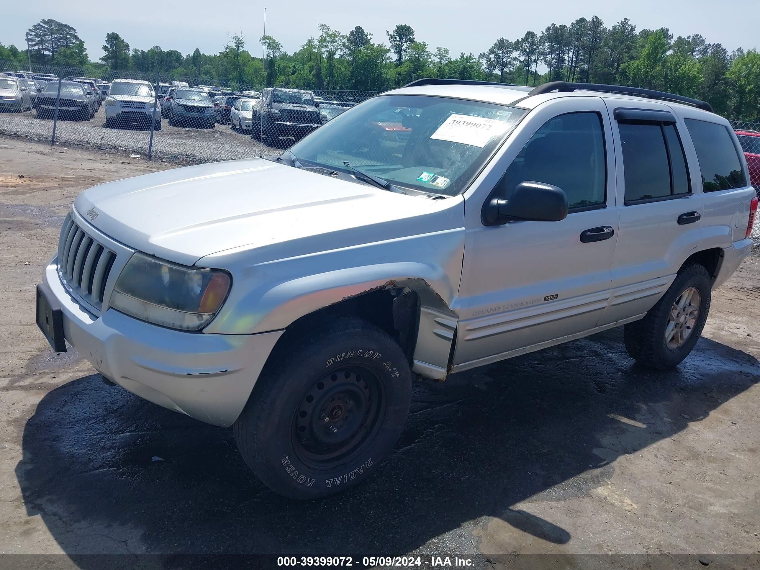 Photo 2 VIN: 1J4GW48N94C102027 - JEEP GRAND CHEROKEE 