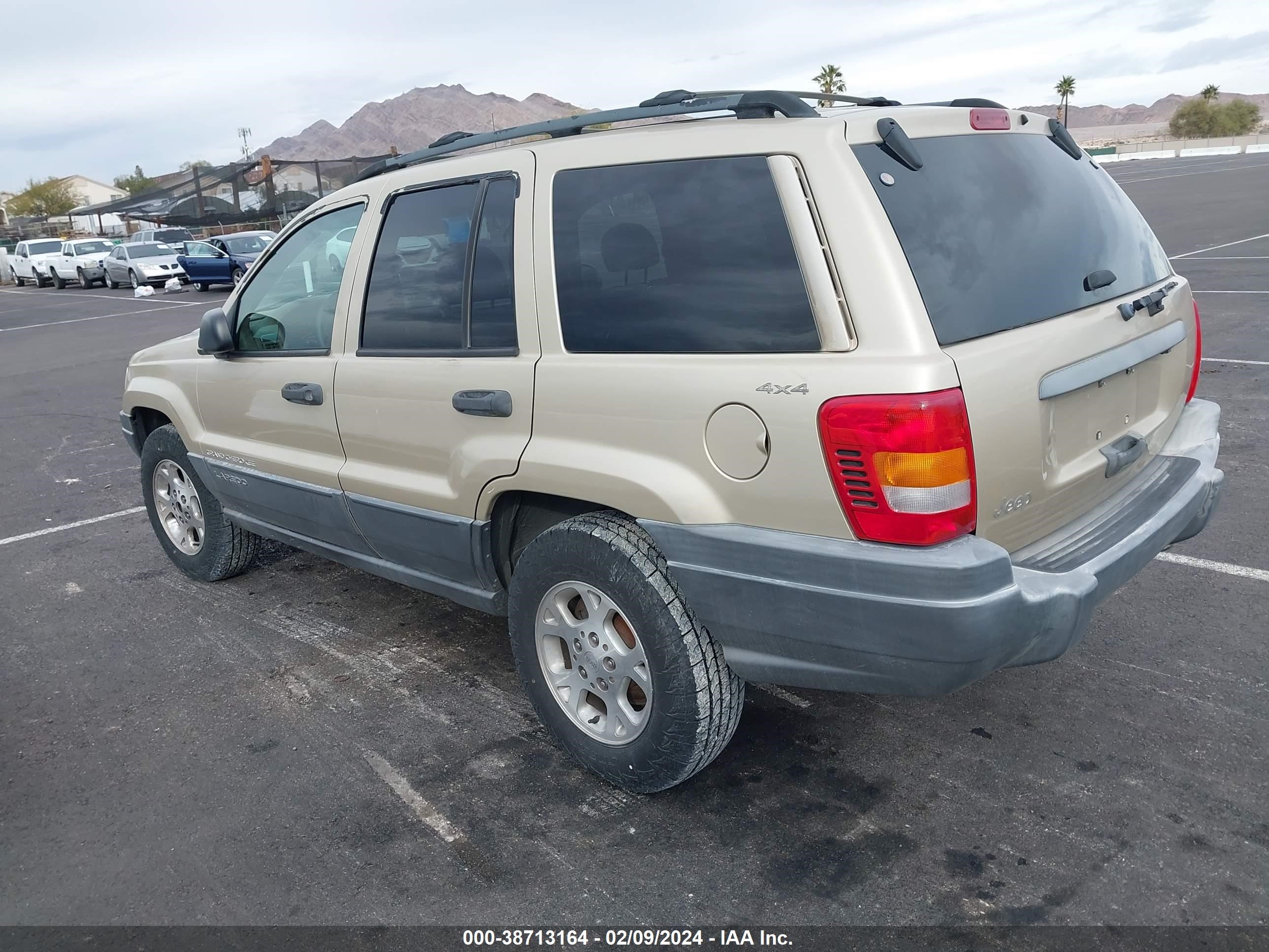 Photo 2 VIN: 1J4GW48S01C555583 - JEEP GRAND CHEROKEE 