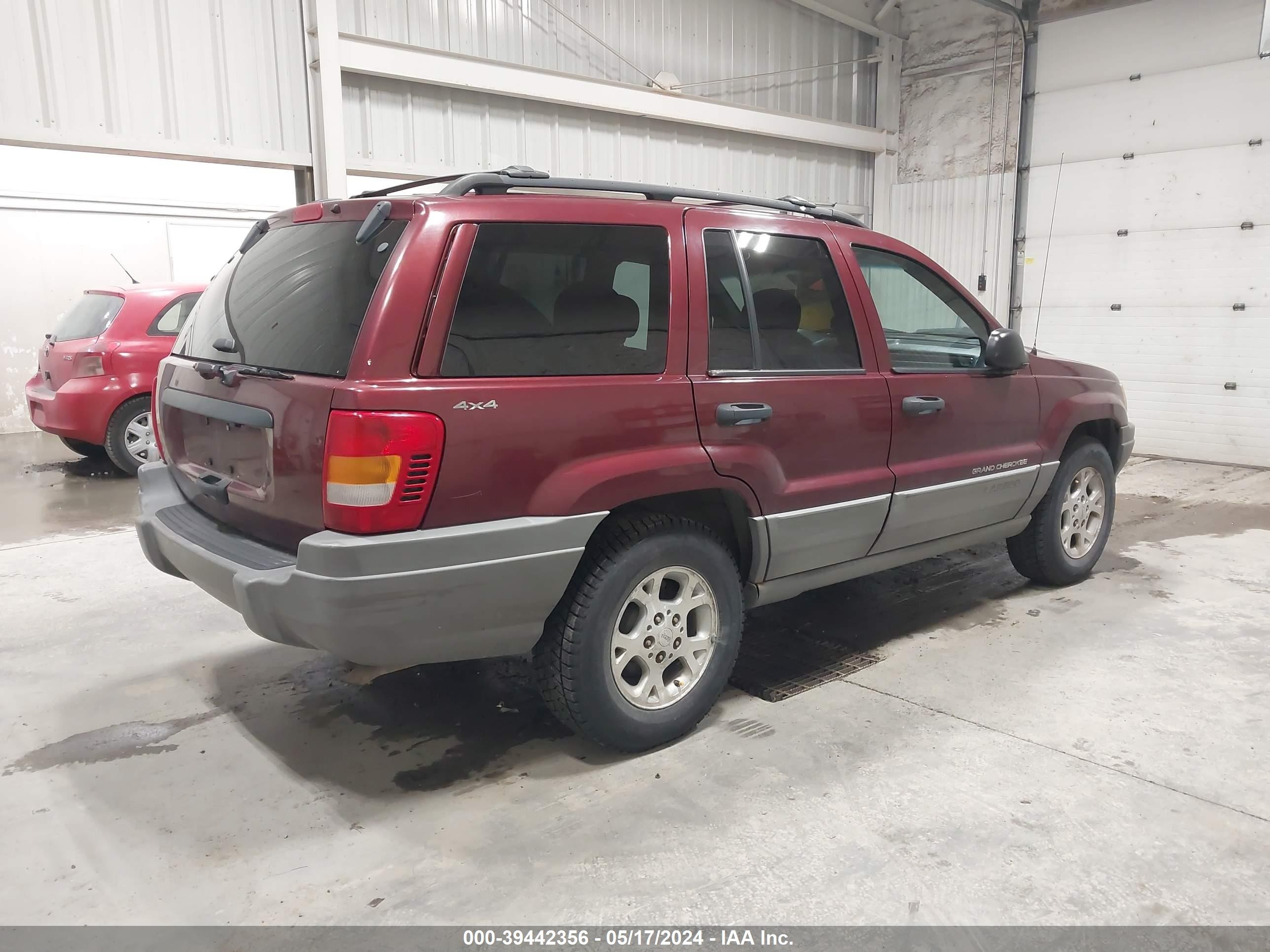 Photo 3 VIN: 1J4GW48S0YC134506 - JEEP GRAND CHEROKEE 