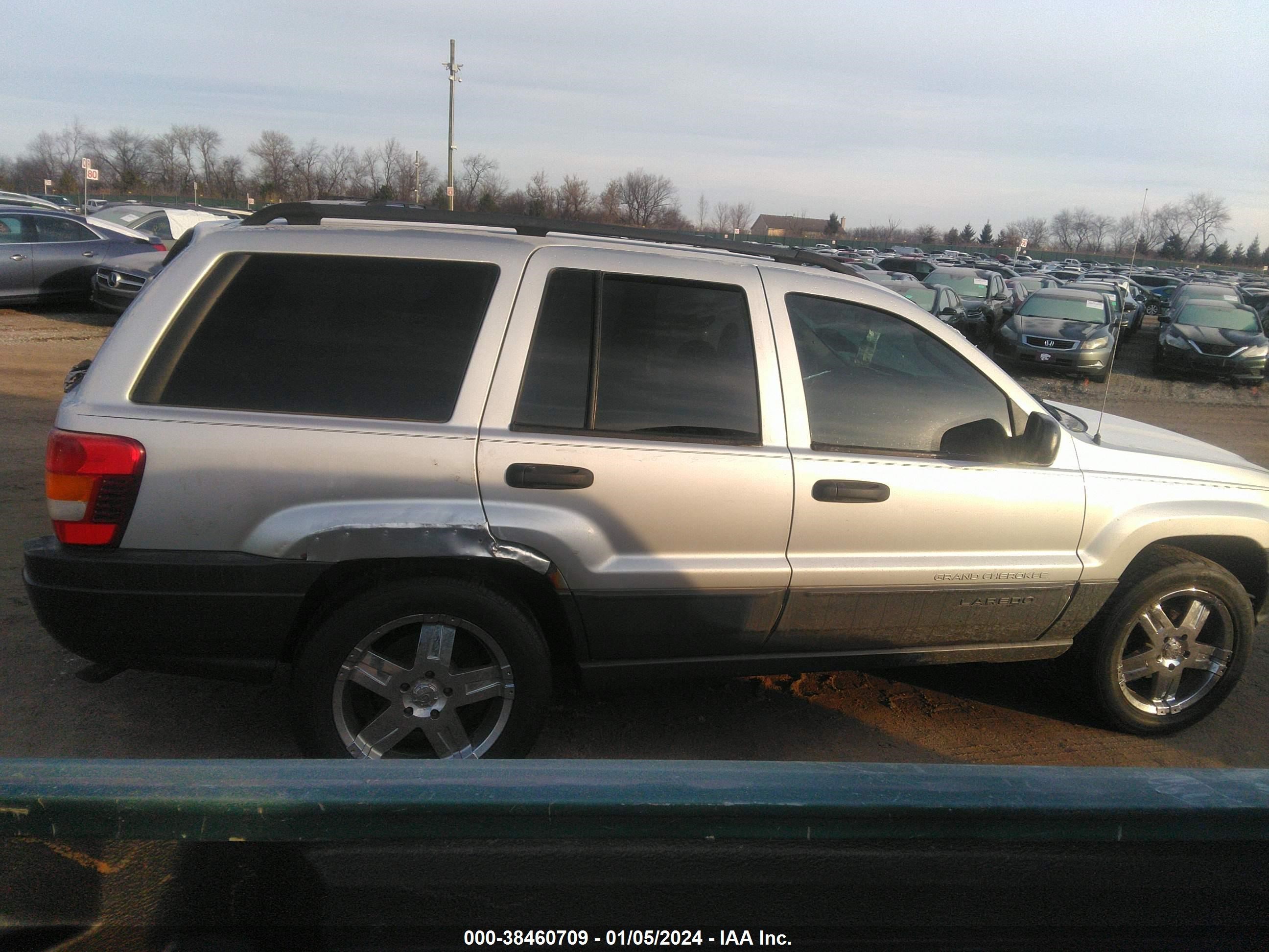 Photo 11 VIN: 1J4GW48S23C559198 - JEEP GRAND CHEROKEE 