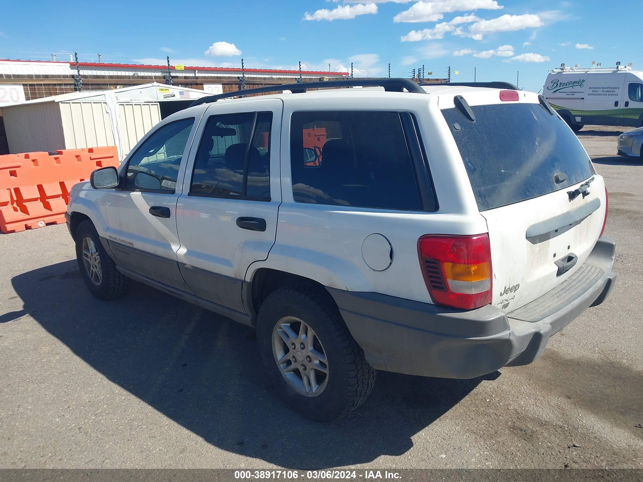 Photo 2 VIN: 1J4GW48S24C101047 - JEEP GRAND CHEROKEE 