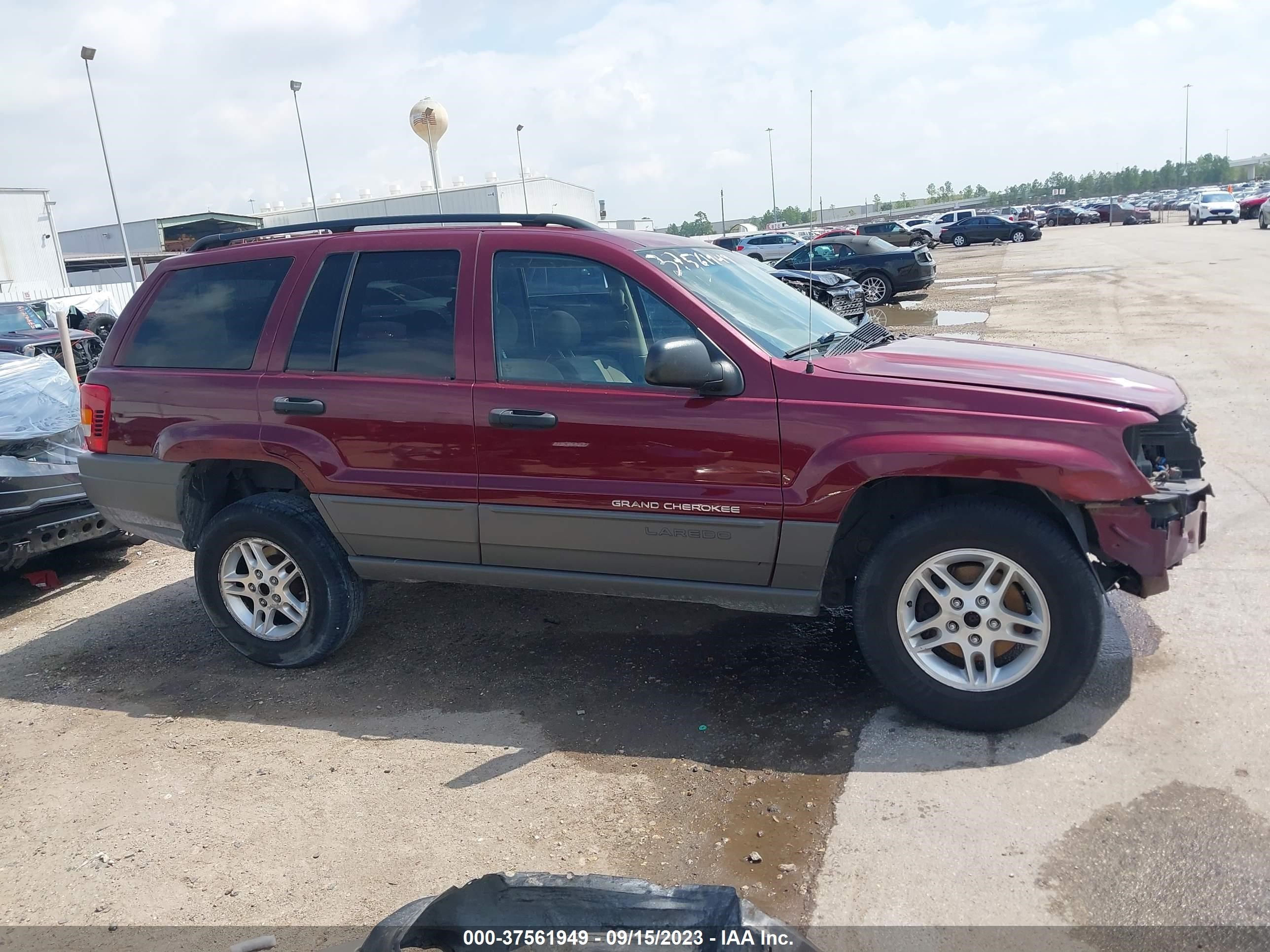 Photo 13 VIN: 1J4GW48S32C182010 - JEEP GRAND CHEROKEE 