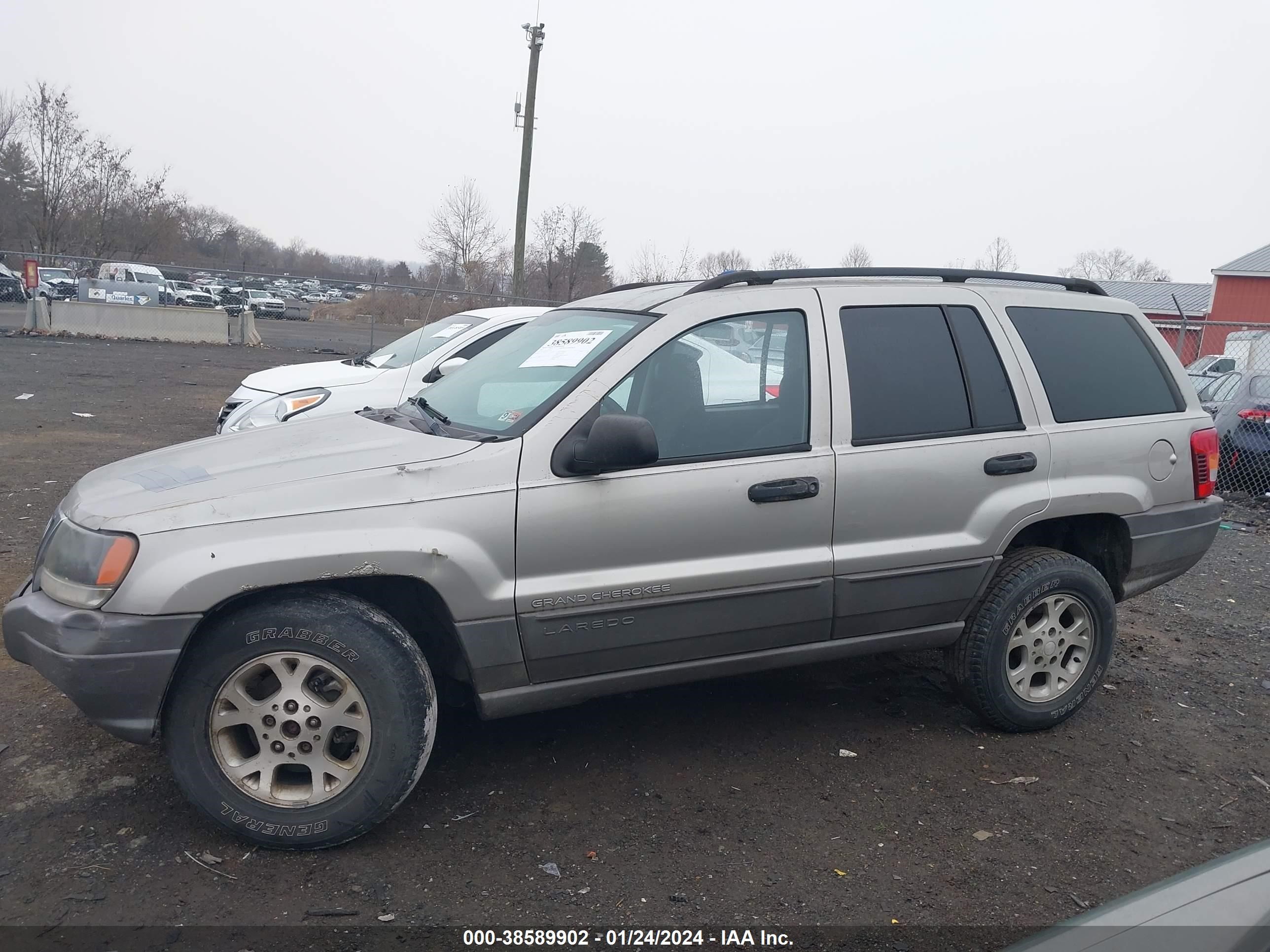 Photo 13 VIN: 1J4GW48S33C513430 - JEEP GRAND CHEROKEE 