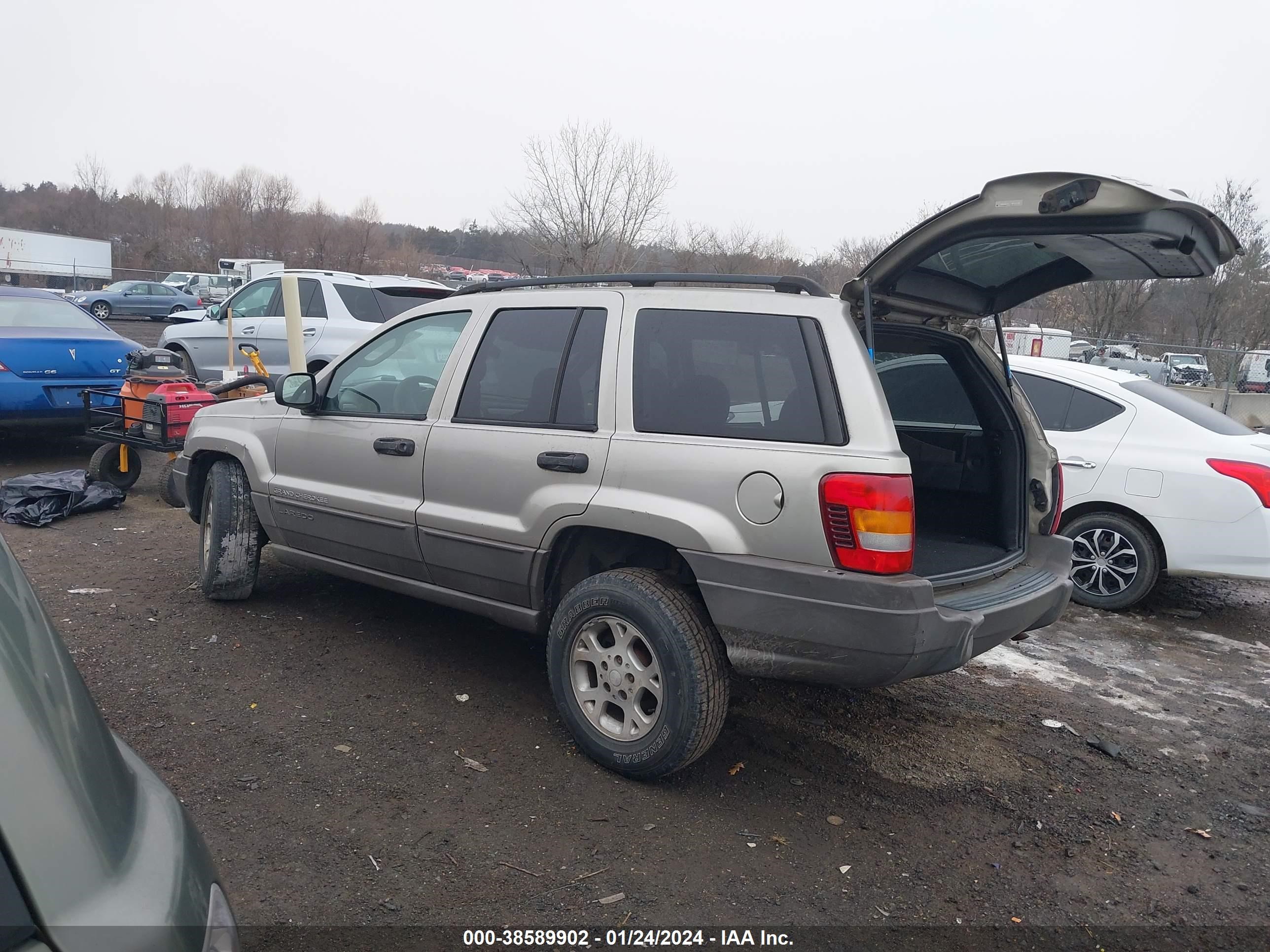 Photo 2 VIN: 1J4GW48S33C513430 - JEEP GRAND CHEROKEE 