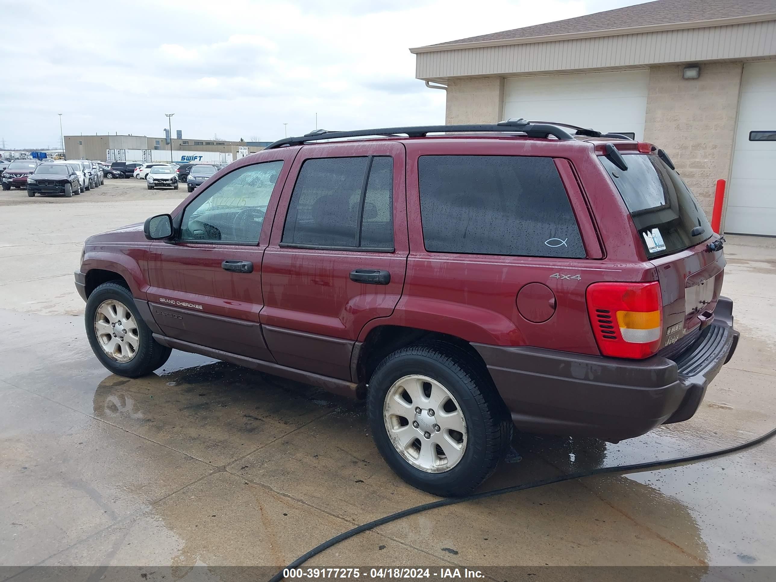 Photo 2 VIN: 1J4GW48S71C609509 - JEEP GRAND CHEROKEE 